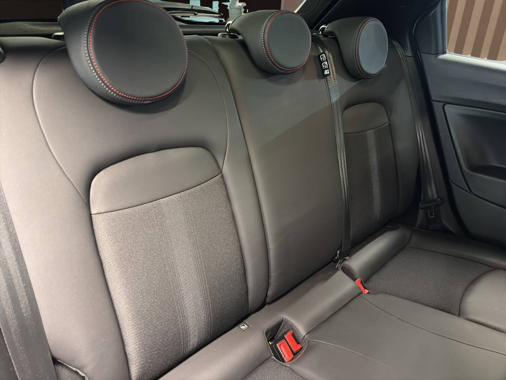 FIAT 500X 1.3 GSE Sport-image-7
