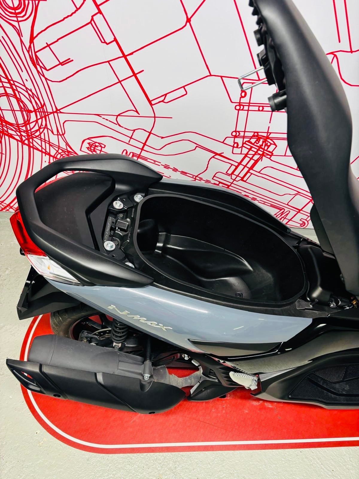 YAMAHA N-Max GPD 125-image-6