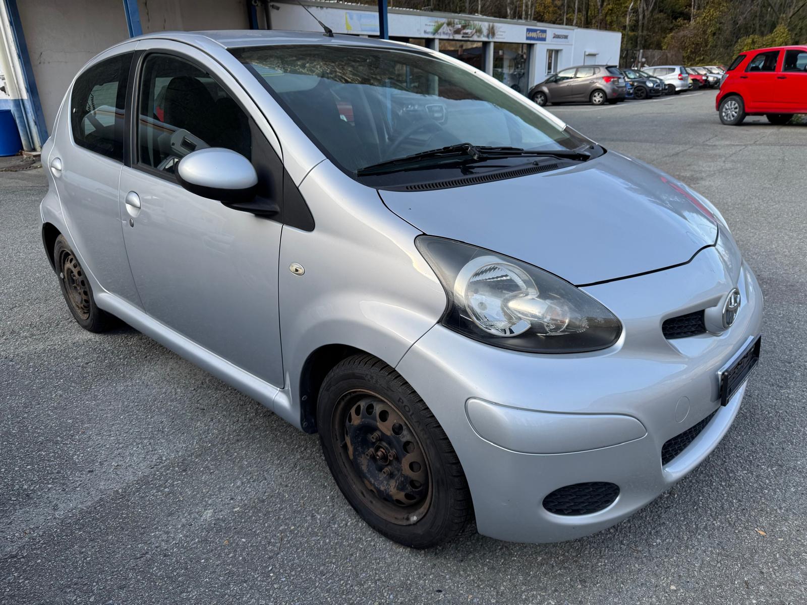 TOYOTA Aygo 1.0 Linea Sol