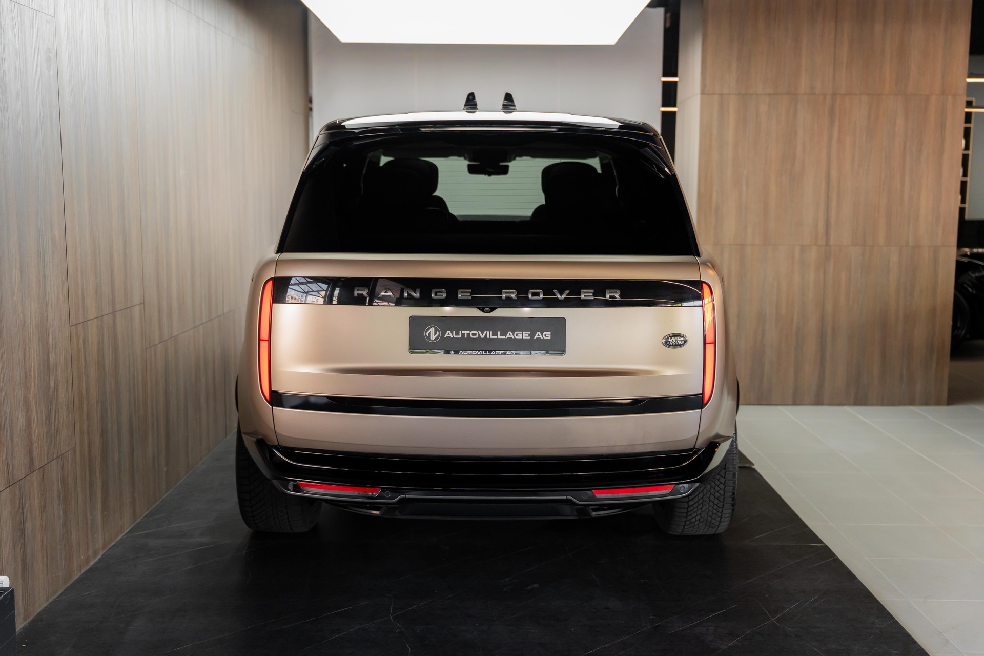 LAND ROVER Range Rover P530 4.4 V8 First Edition Automatic-image-30