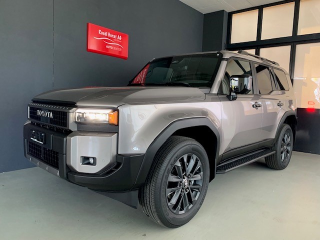 TOYOTA Land Cruiser 2.8 D 48V Invincible