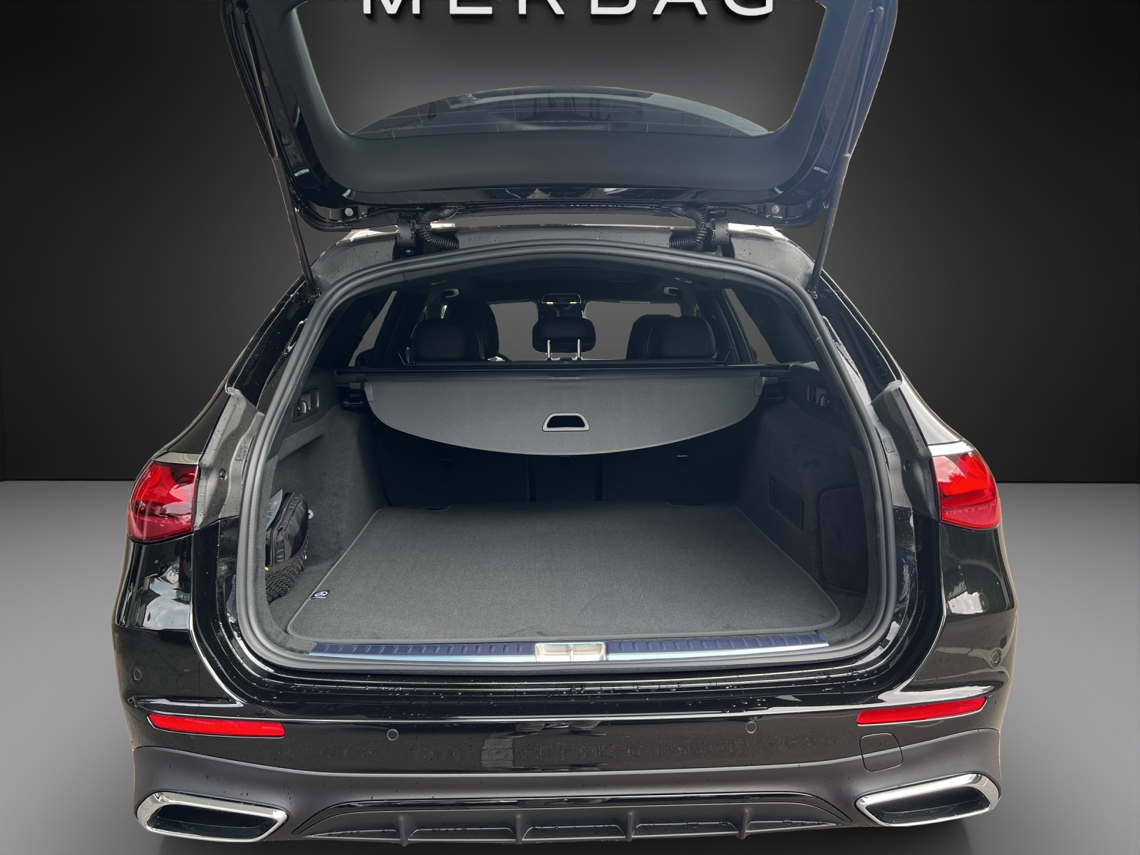 MERCEDES-BENZ E 220 d T 4Matic 9G-Tronic-image-13