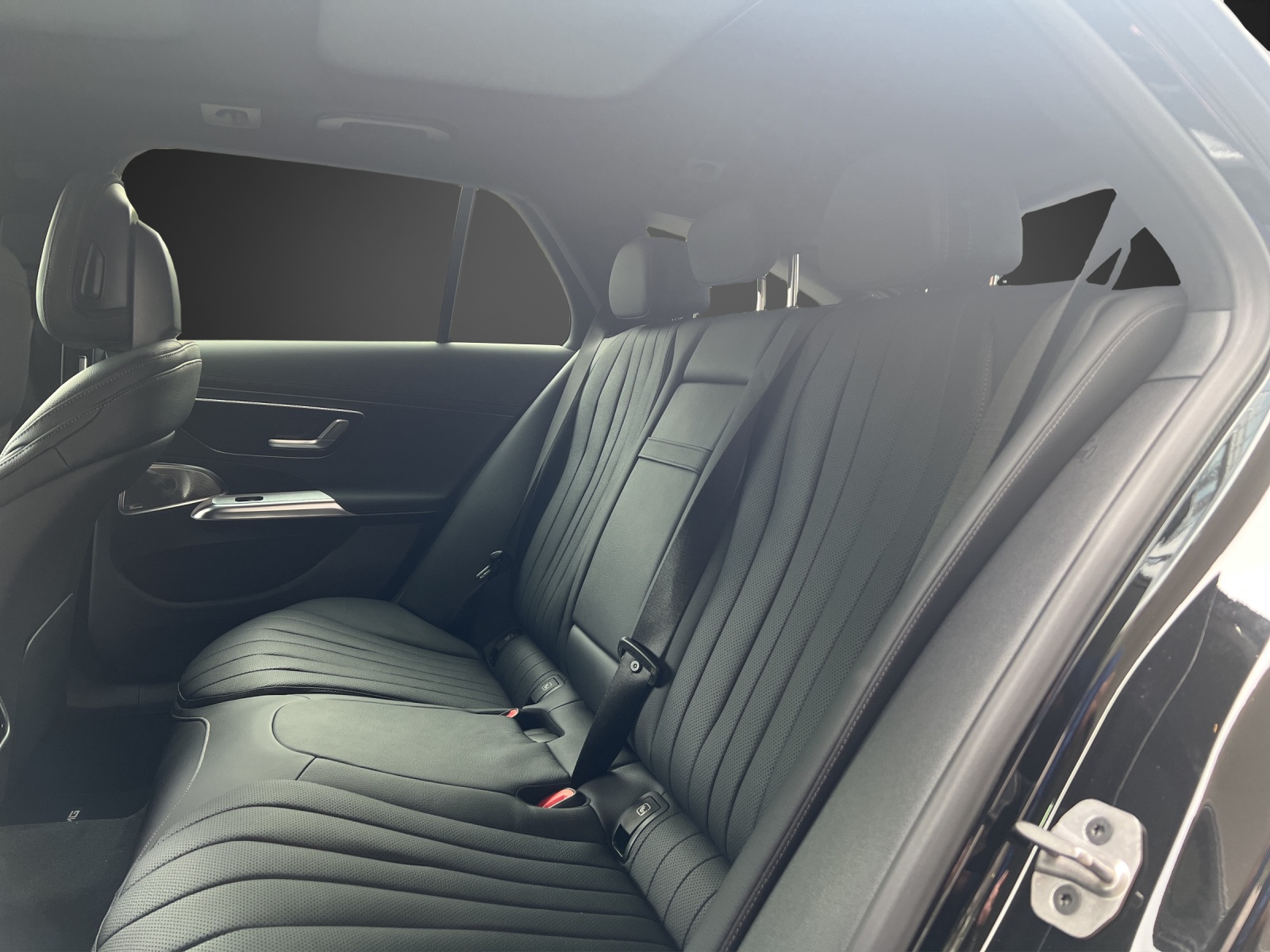 MERCEDES-BENZ E 220 d T 4Matic 9G-Tronic-image-11
