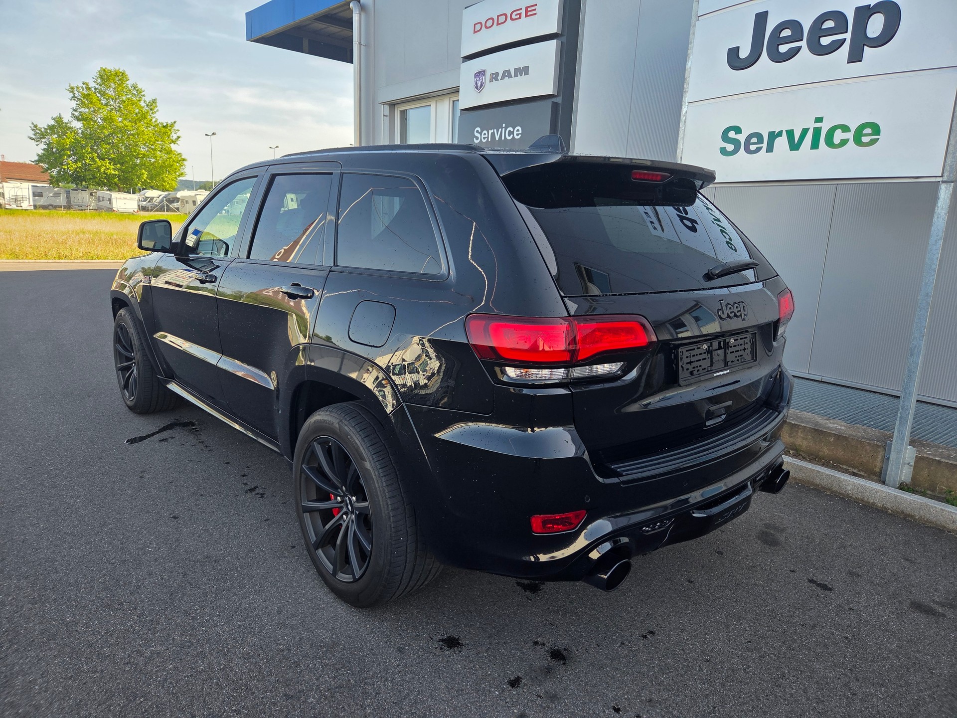 JEEP Grand Cherokee 6.4 V8 HEMI SRT8 Automatic-showroom-element-2
