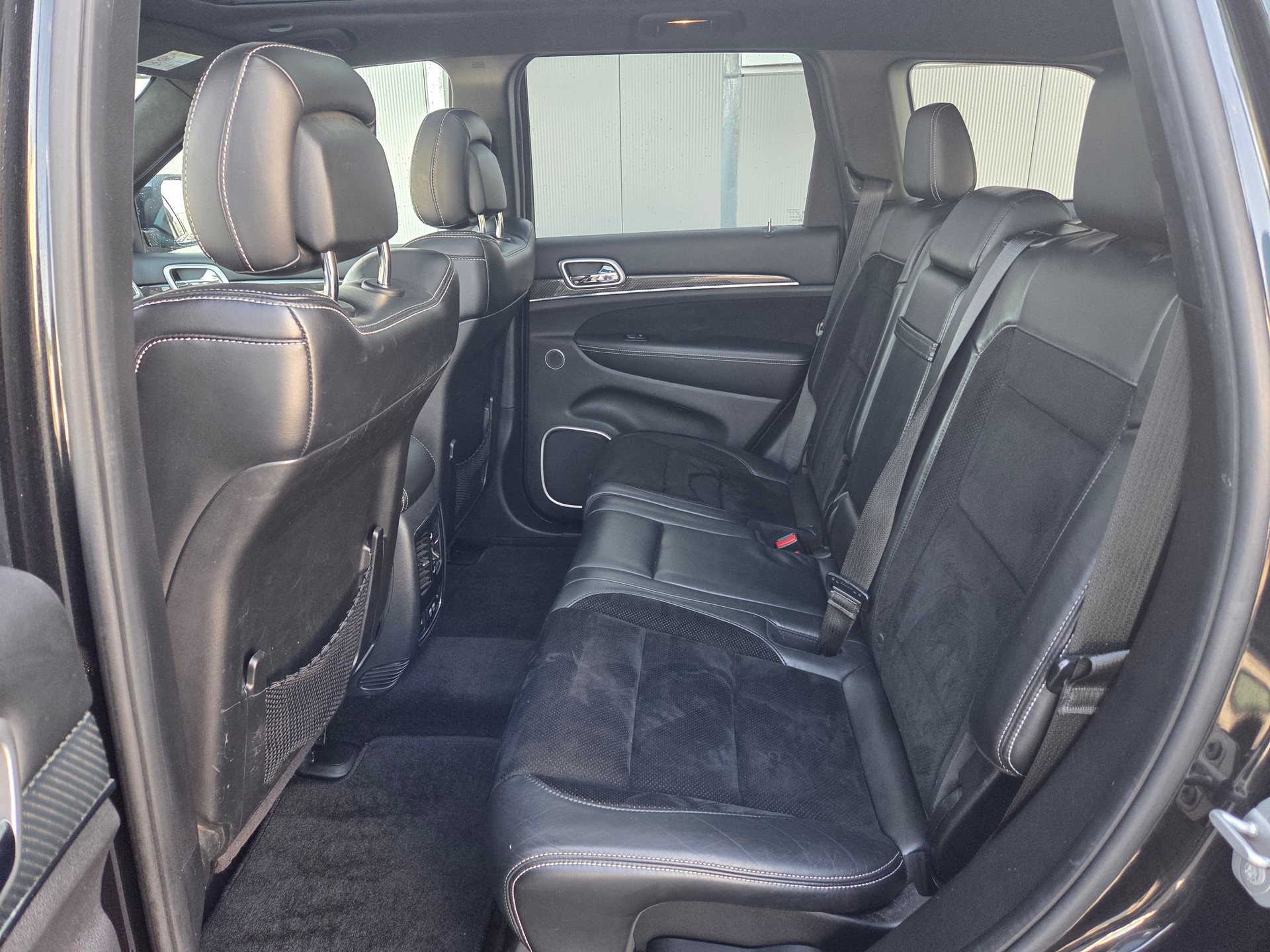 JEEP Grand Cherokee 6.4 V8 HEMI SRT8 Automatic-image-6