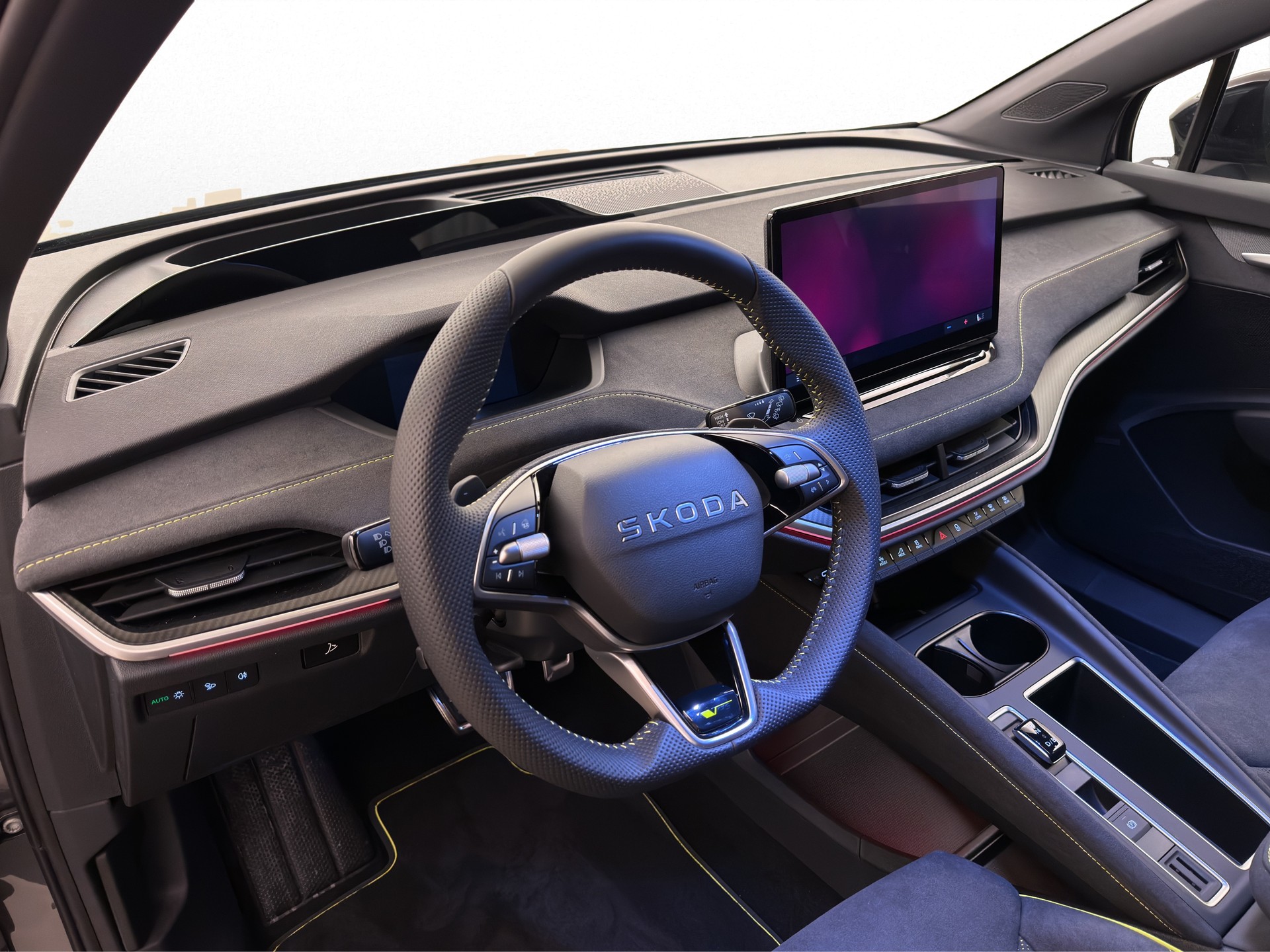 SKODA Elroq RS 4x4-image-14