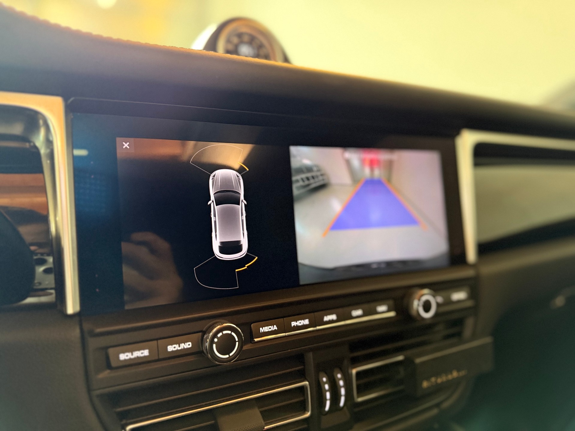 PORSCHE Macan S PDK-image-17