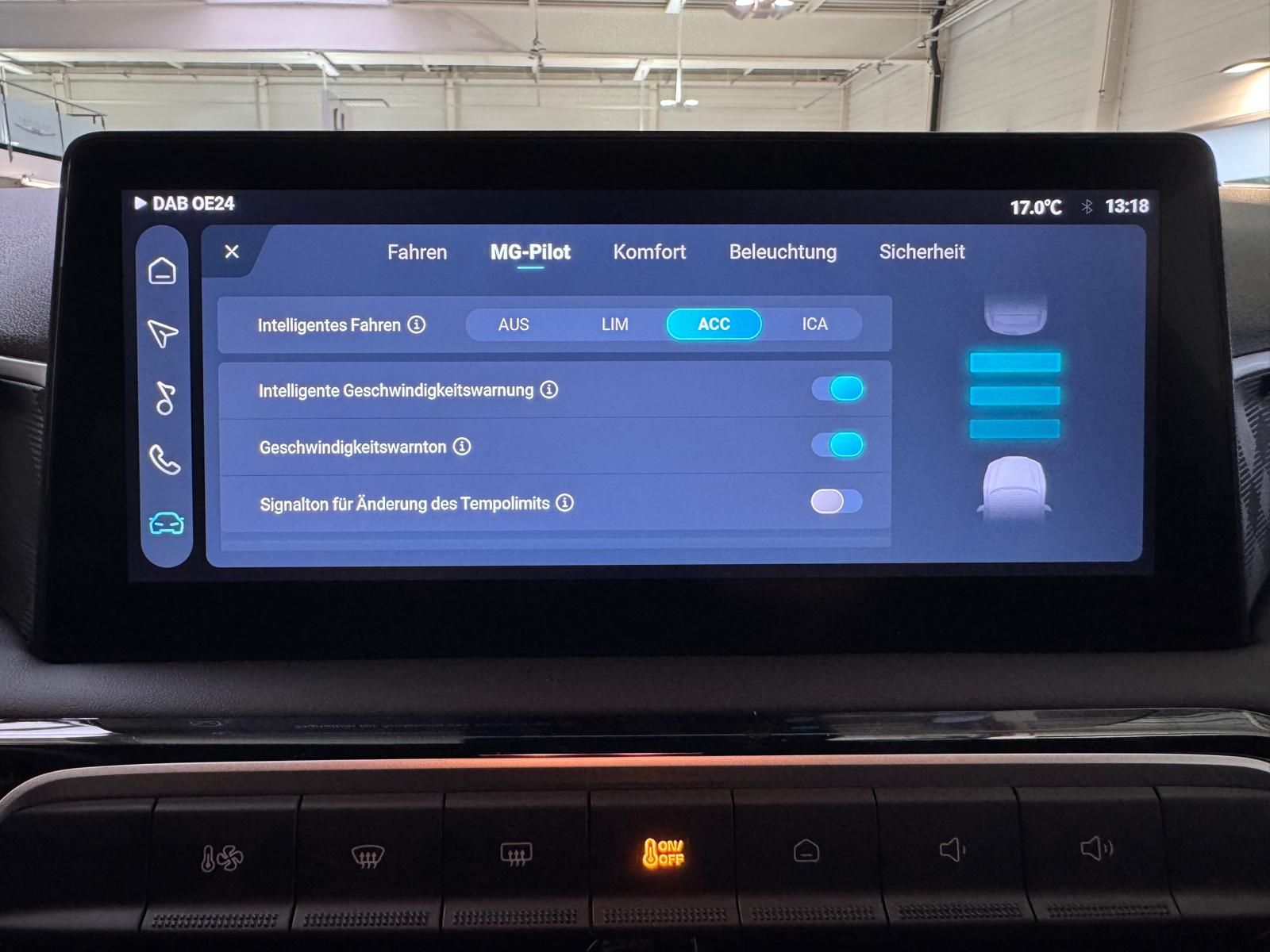 MG 3 1.5 Hybrid Luxury-image-15