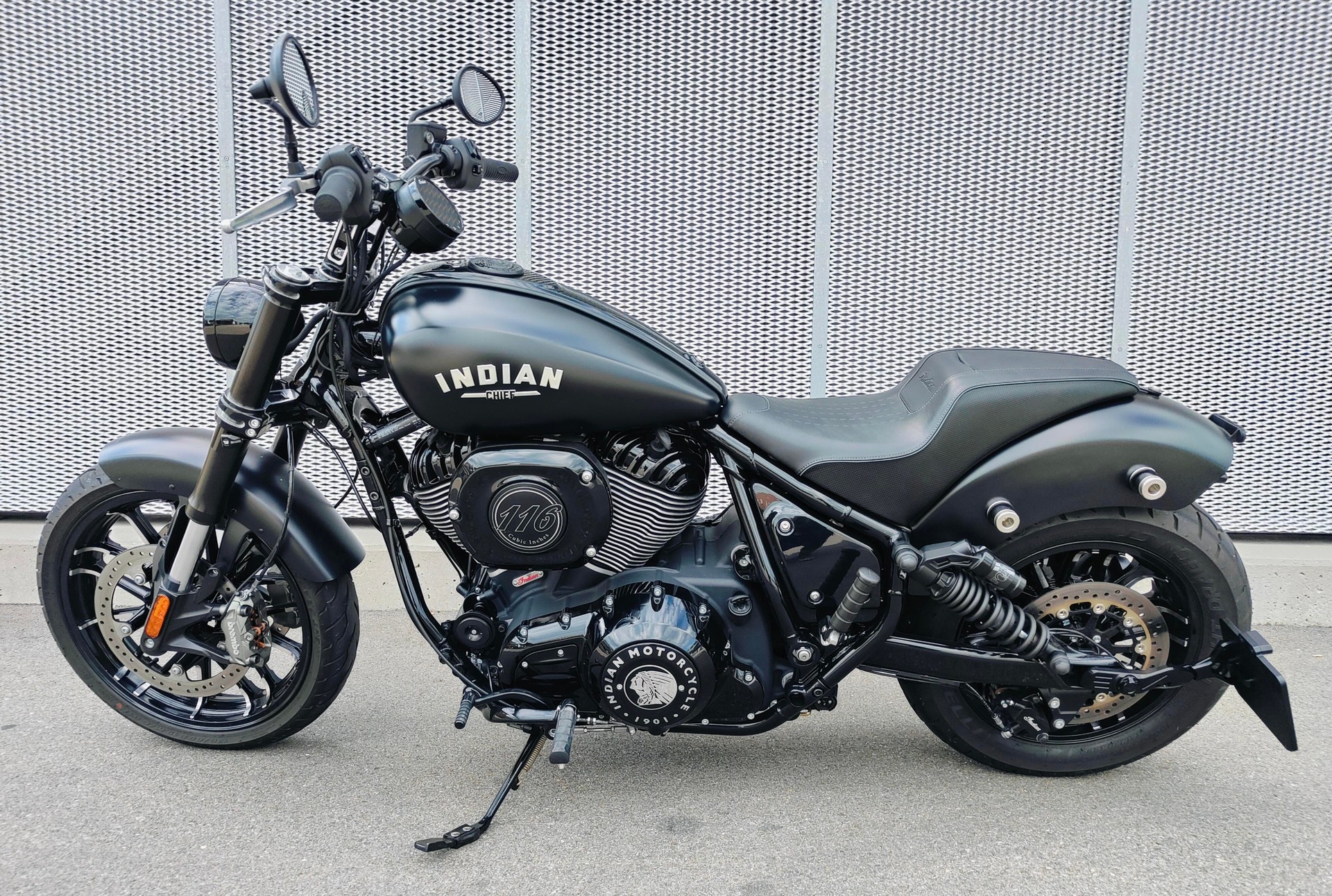 INDIAN Sport Chief-image-1