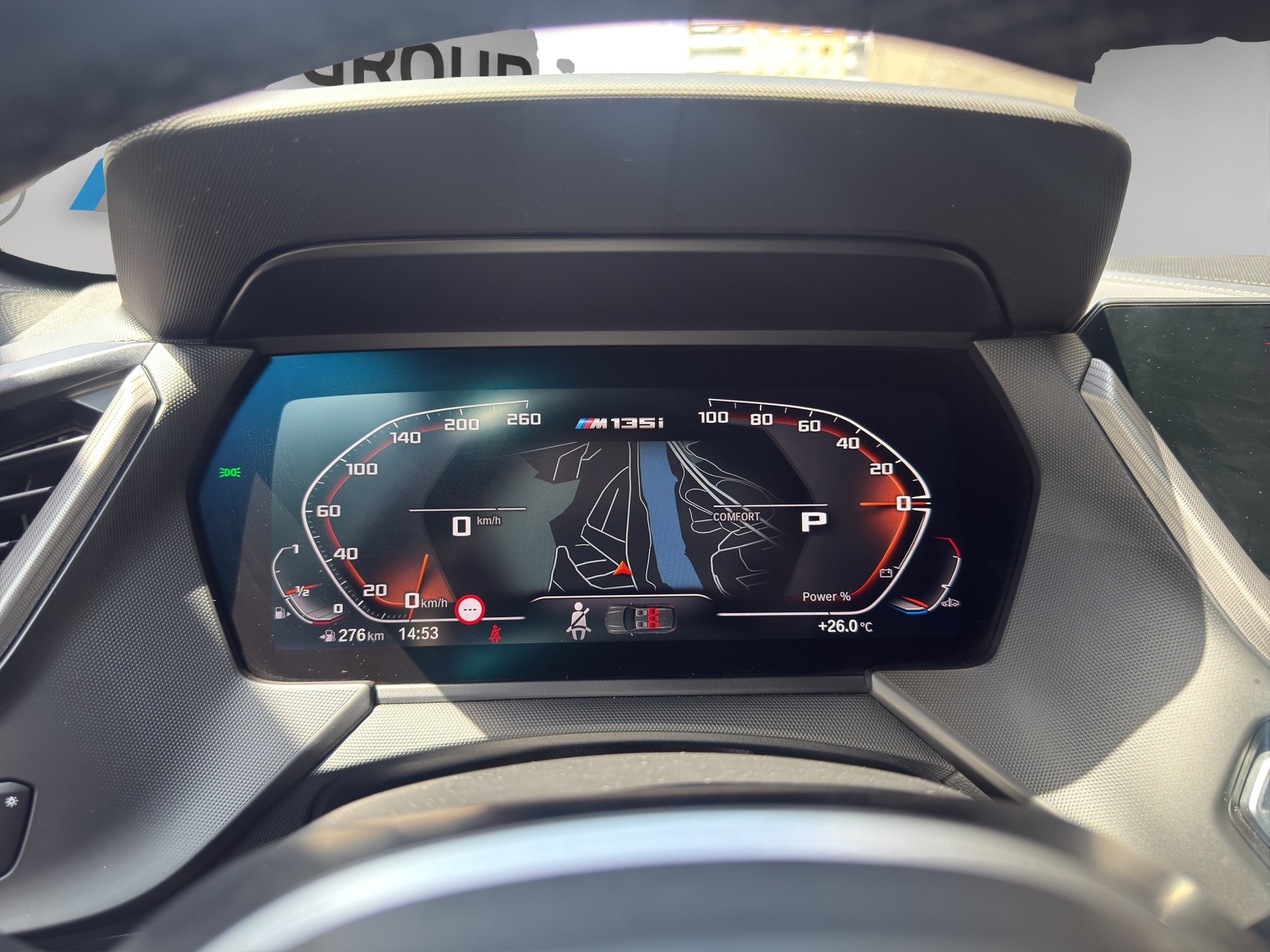 BMW M135i xDrive Steptronic-image-13