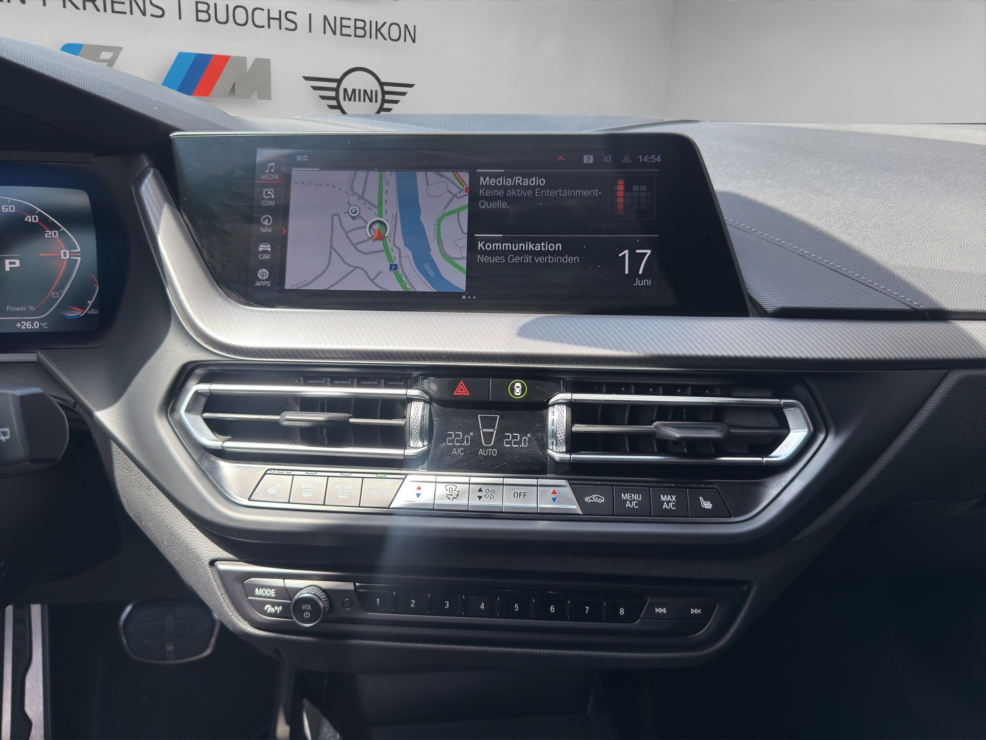 BMW M135i xDrive Steptronic-image-16
