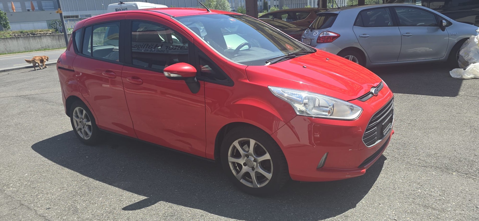 FORD B-Max 1.6 Ti-VCT Titanium PowerShift-image-1