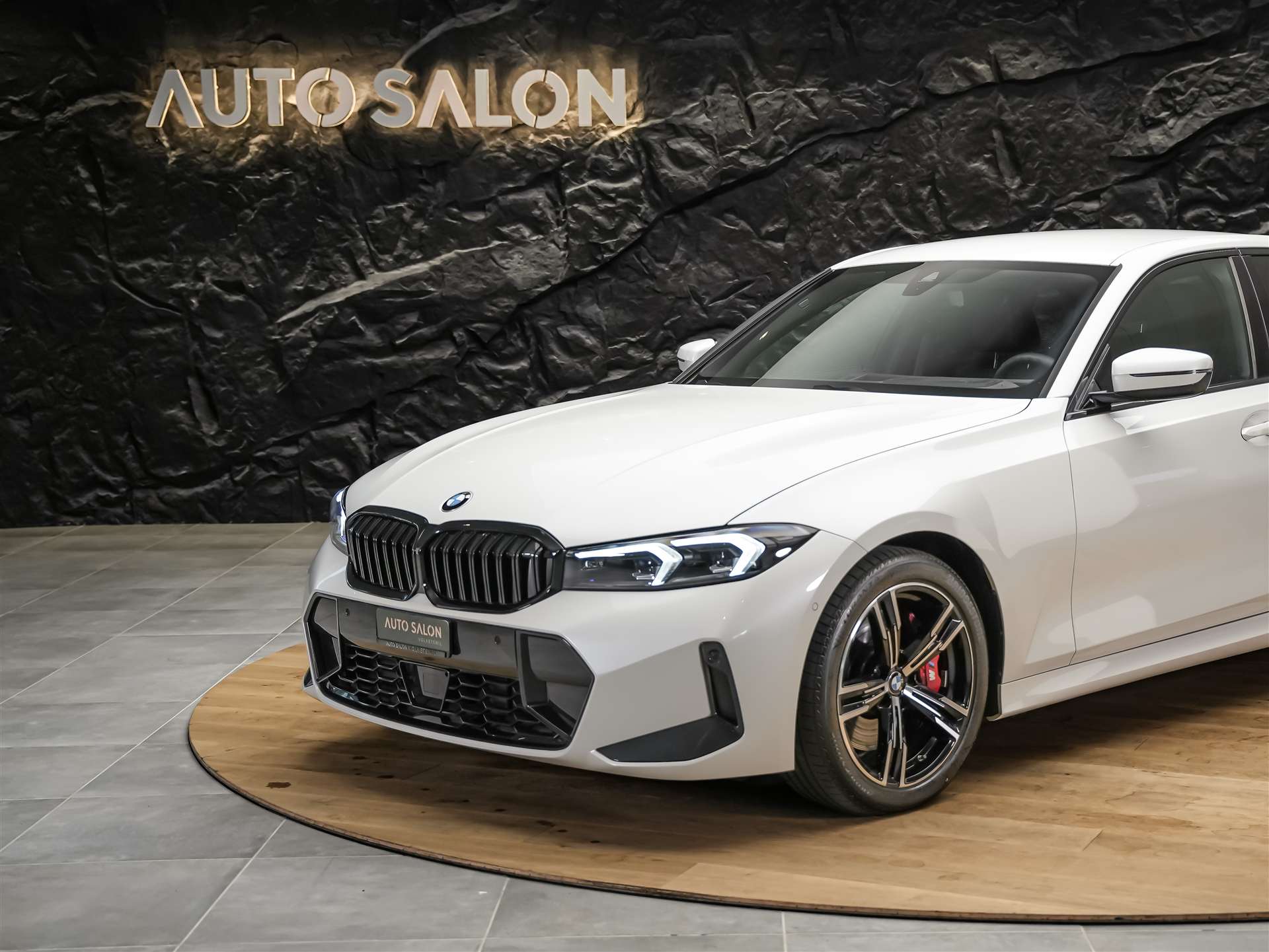 BMW 330i xDrive Steptronic M Sport Pro *Werksgarantie*Abstandsregler*Head Up Display*-image-14