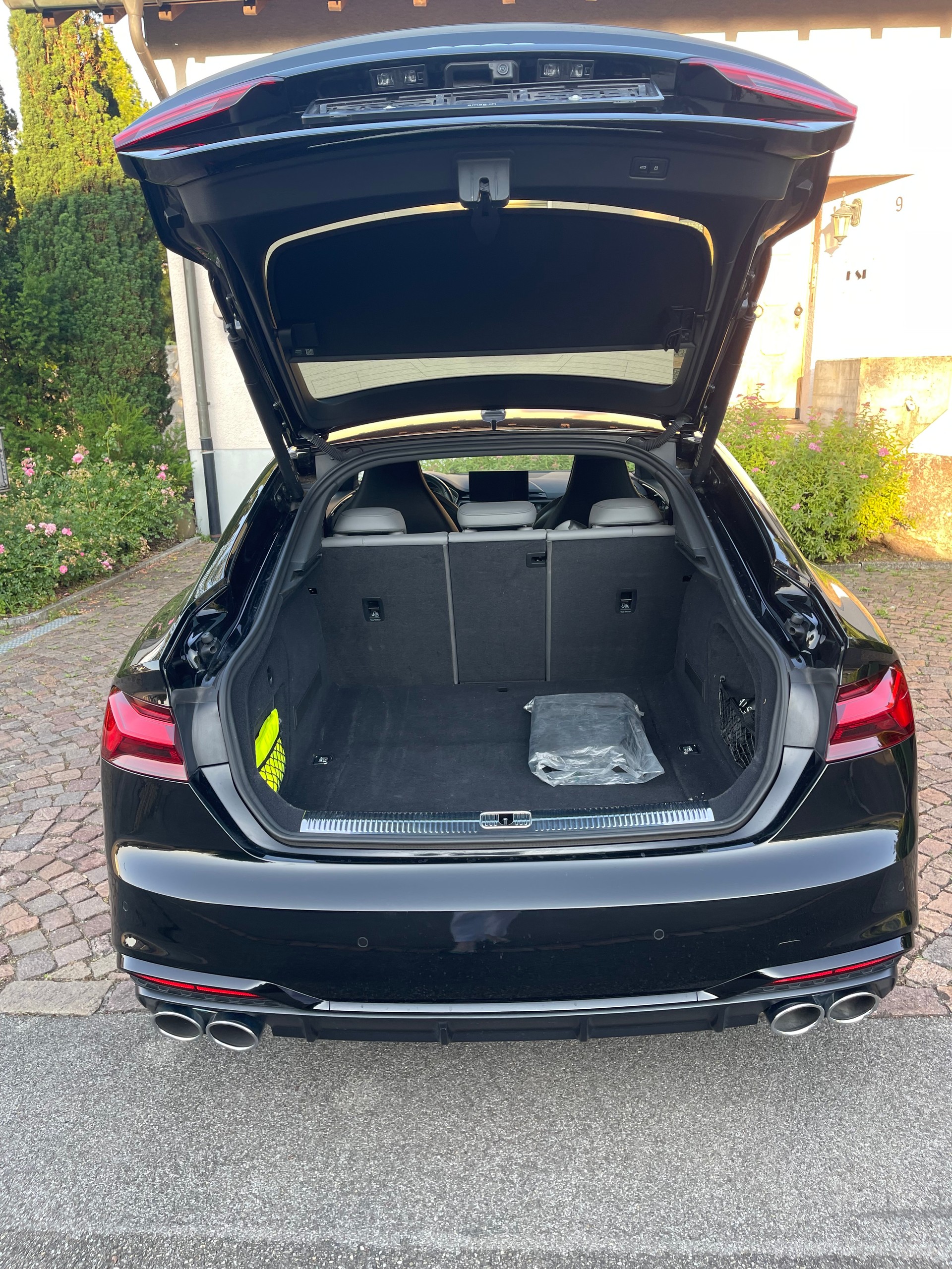 AUDI Sportback 3.0 TDI quattro tiptronic-image-3