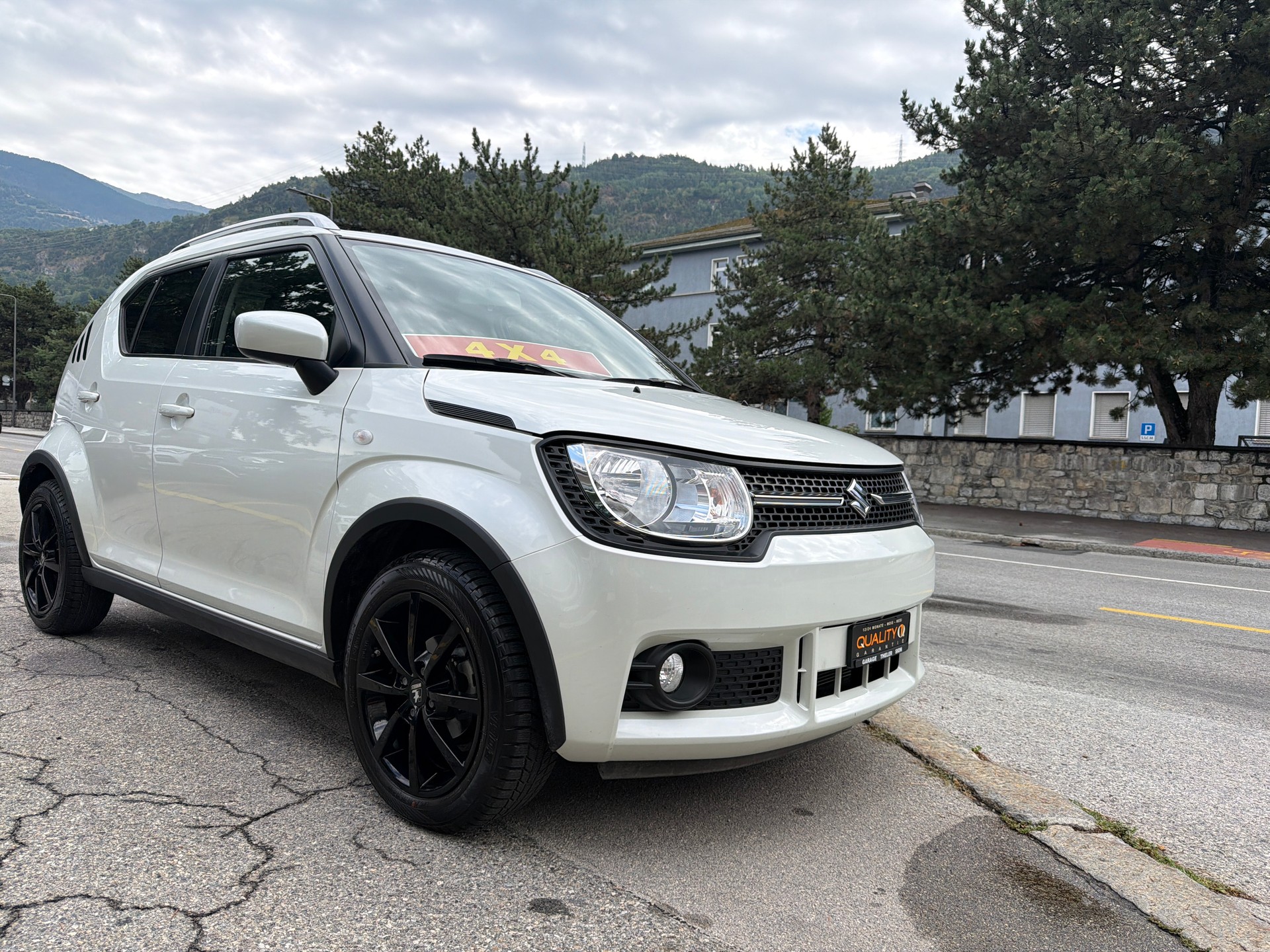 SUZUKI Ignis 1.2i Compact Top 4x4-showroom-element-2