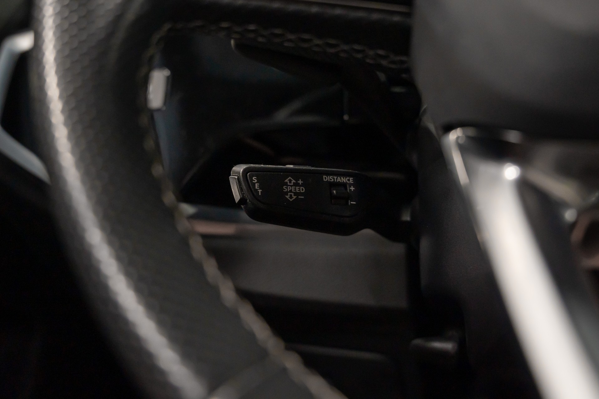 AUDI Q3 Sportback 40 TFSI S line quattro S-tronic / Schiebedach / CH Auto / Sitzheizung / Rückfahrkamera-image-15