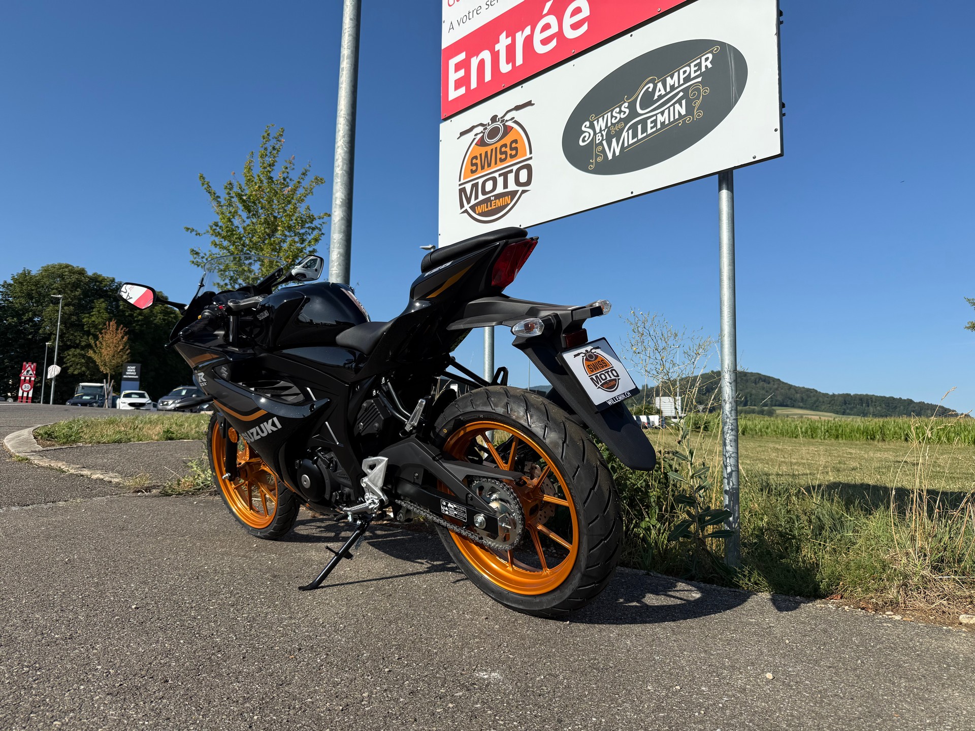SUZUKI GSX-R 125-image-2