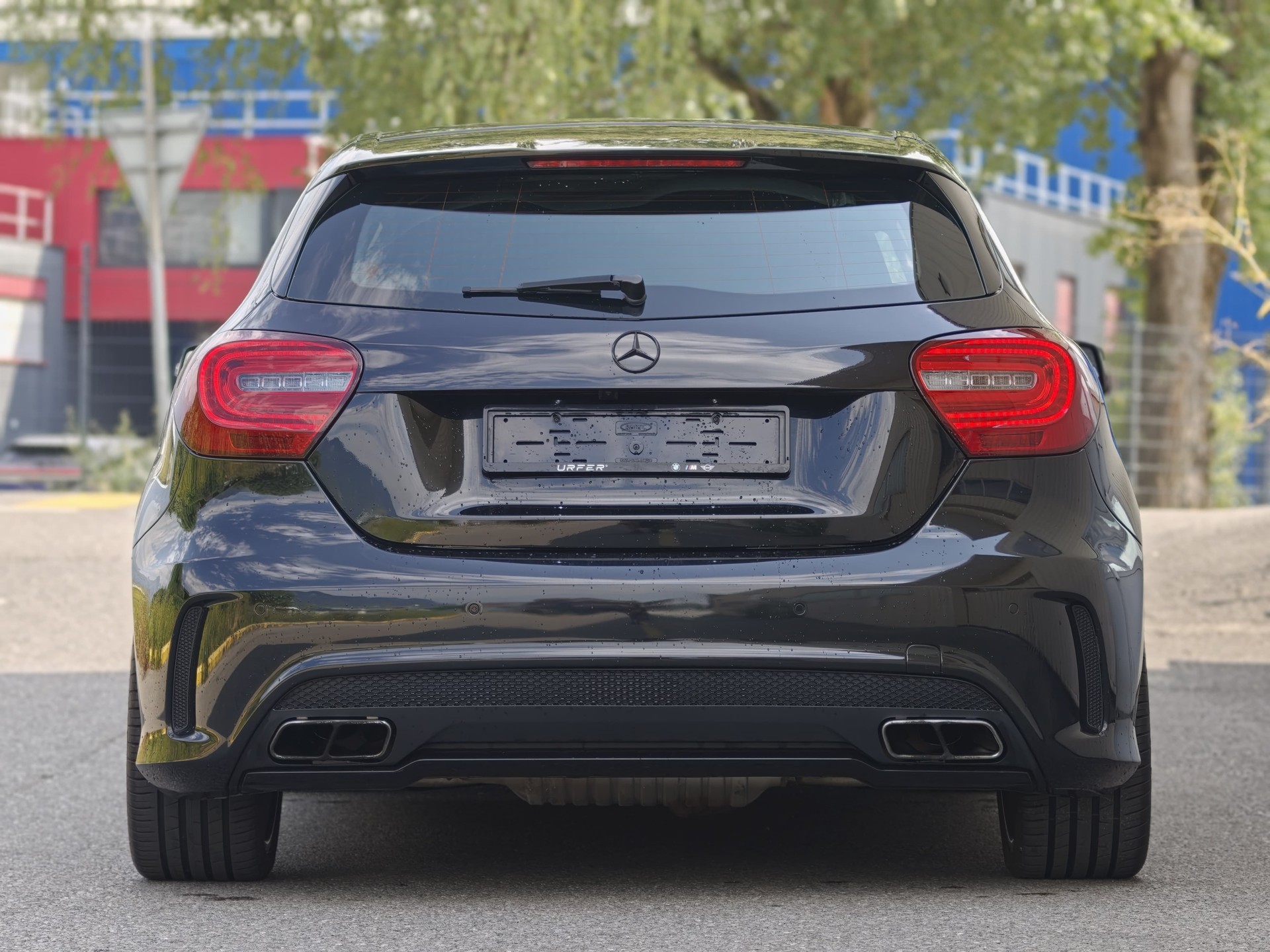 MERCEDES-BENZ A 45 AMG 4Matic Speedshift 7G-DCT-showroom-element-3