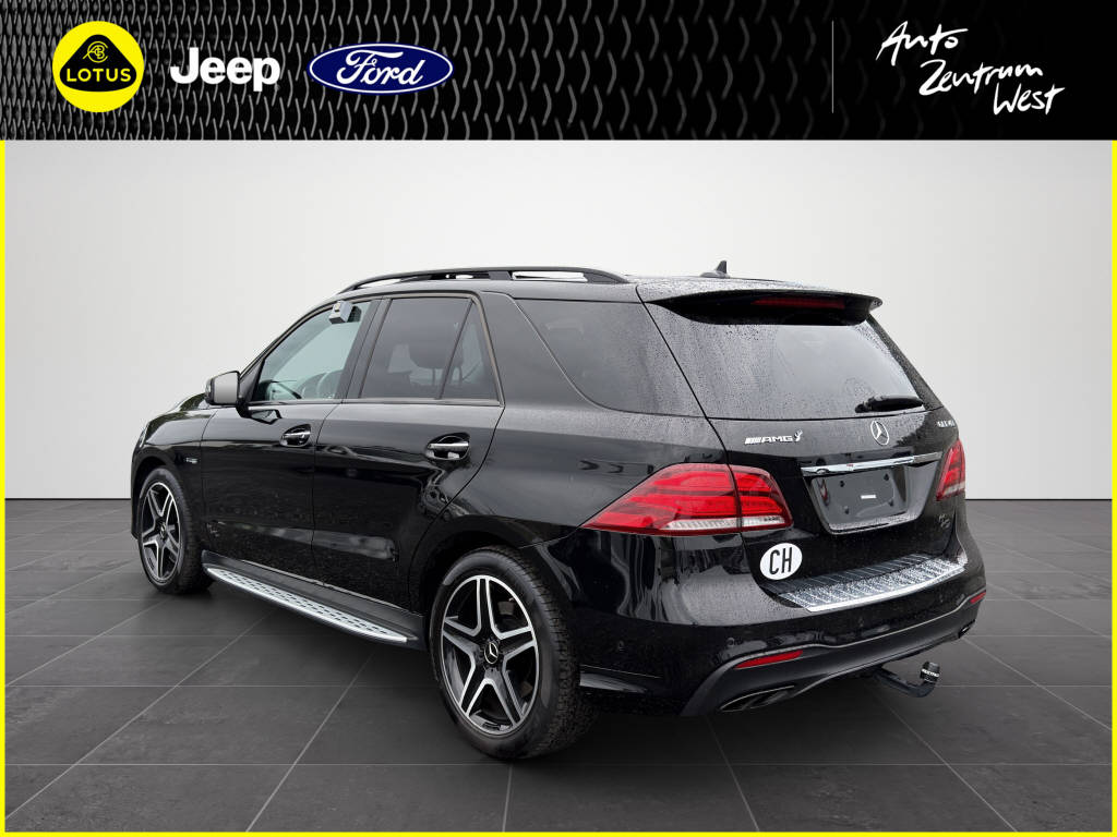MERCEDES-BENZ GLE 43 AMG-showroom-element-2