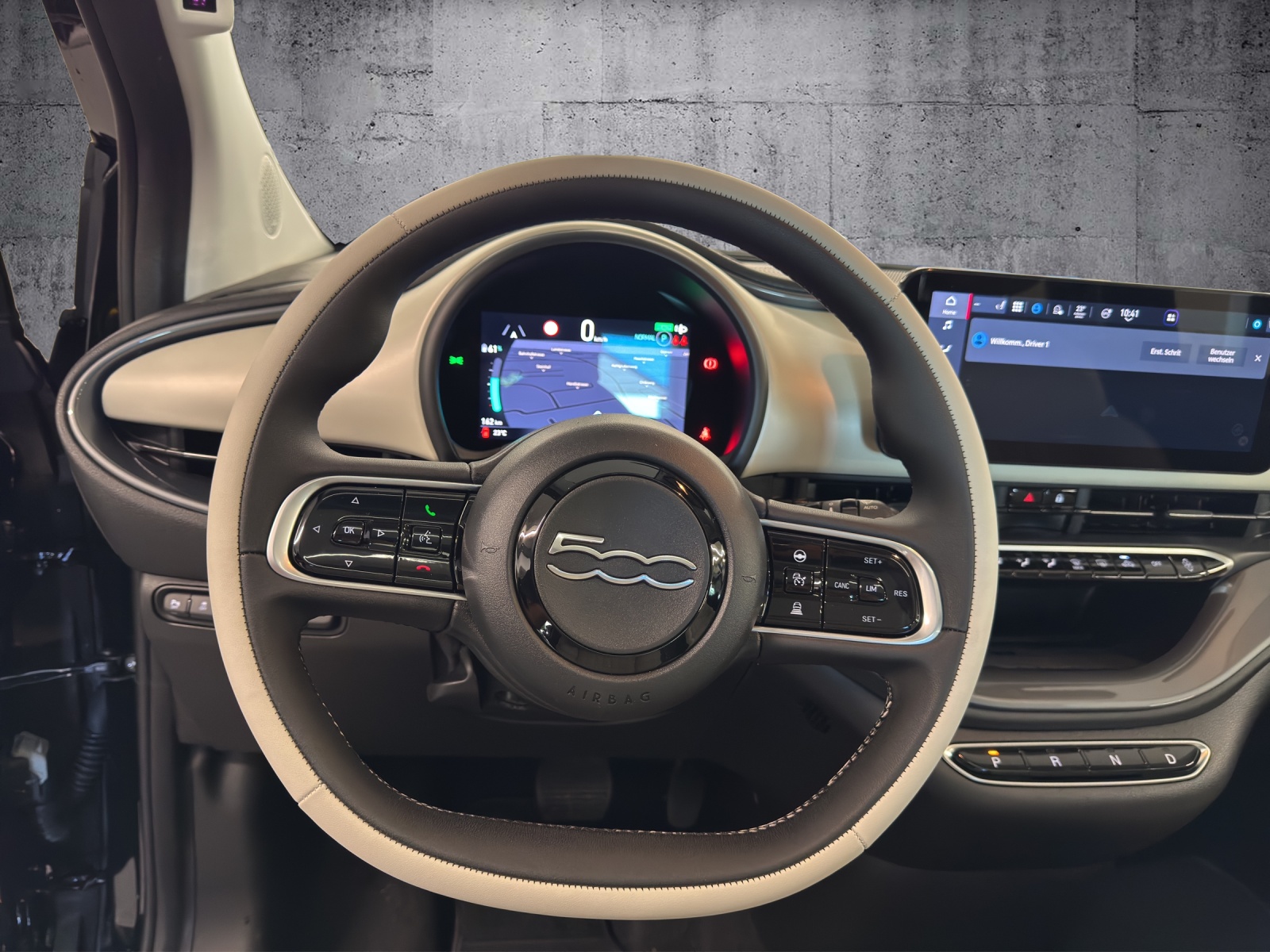 FIAT 500 electric 42kWh La Prima-image-11