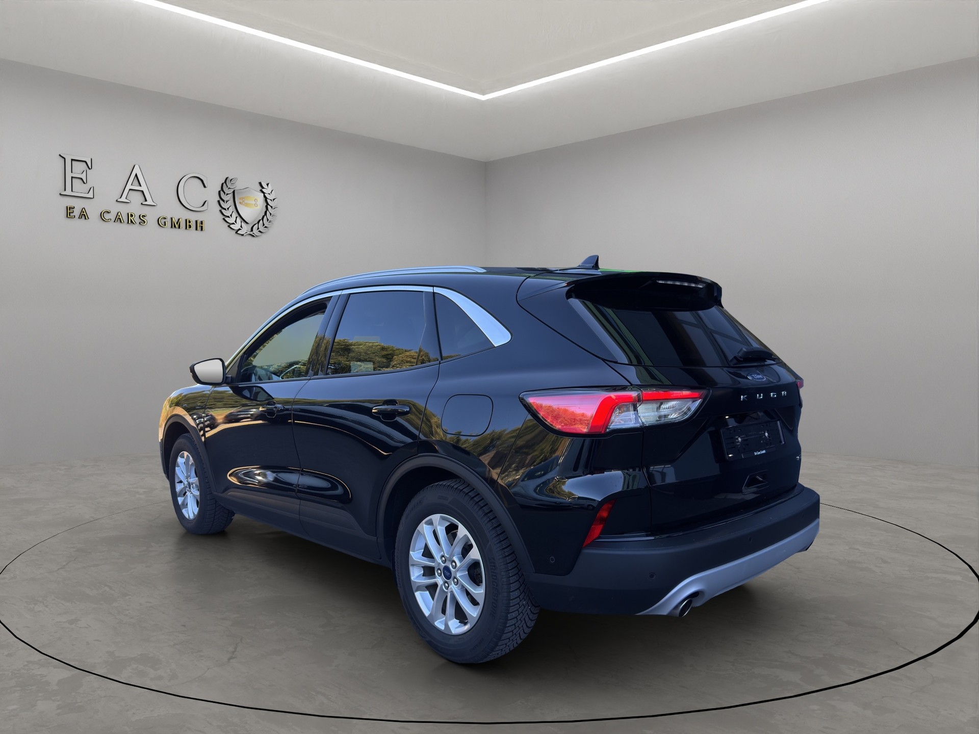 FORD Kuga 2.5 FHEV Titanium X 4WD-showroom-element-2