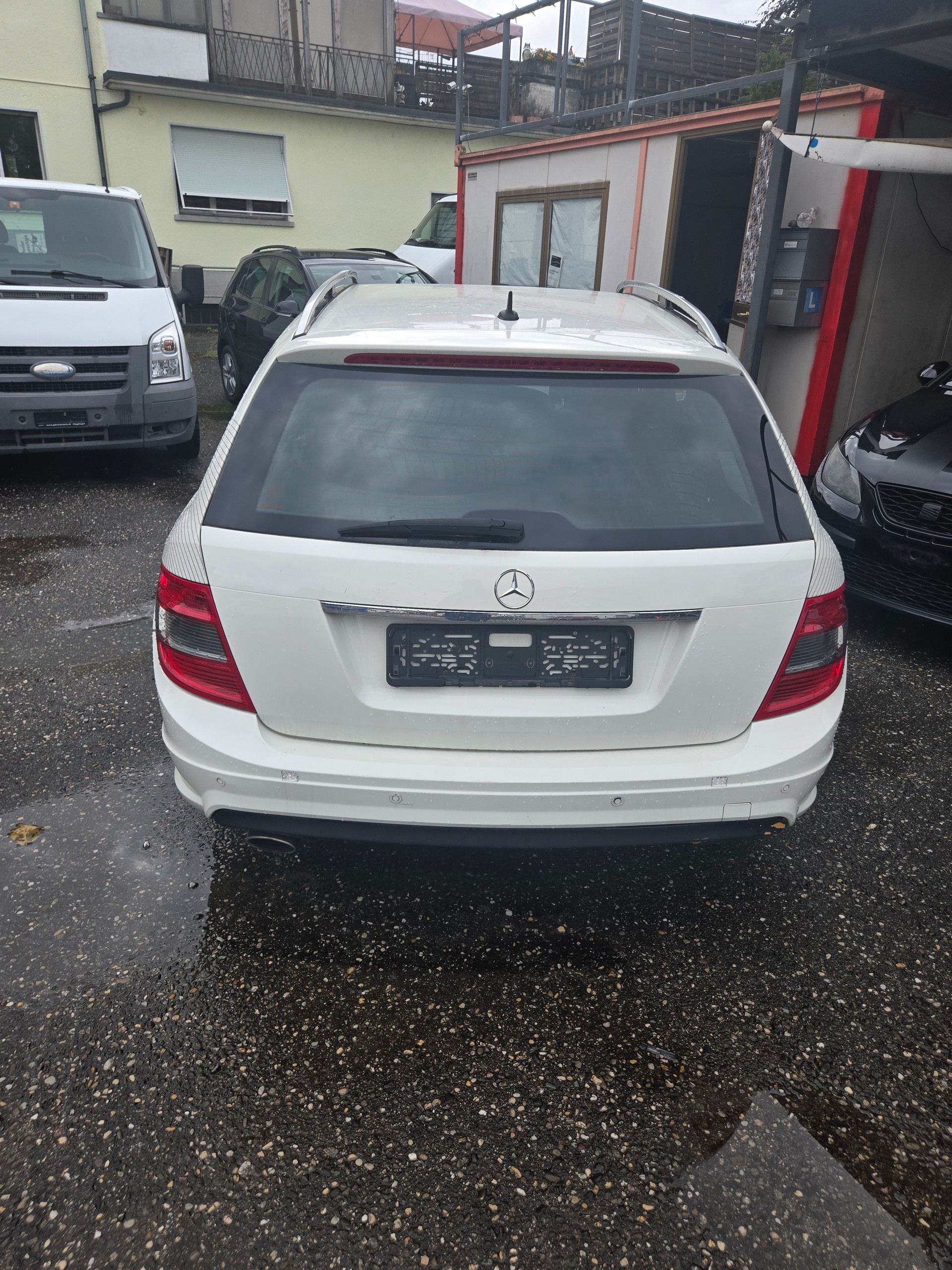 MERCEDES-BENZ C 180 Kompressor BlueEfficiency White Star-image-3