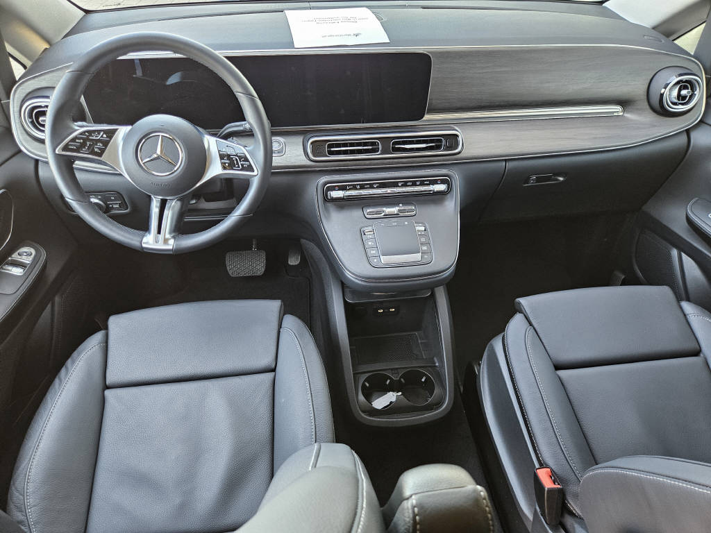 MERCEDES-BENZ V 250 d Avantgarde lang Van-image-5