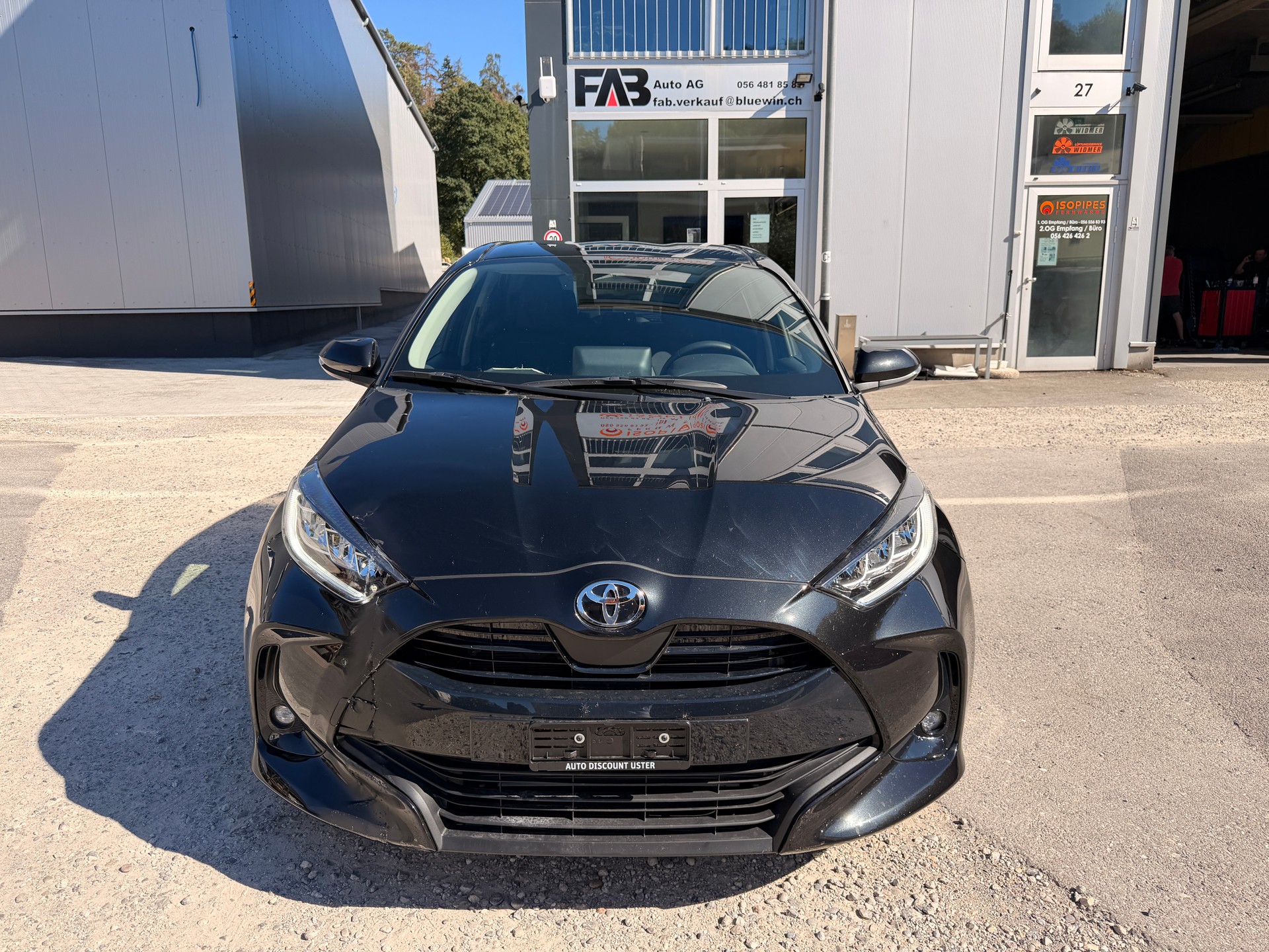 TOYOTA Yaris 1.5 Sport e-CVT