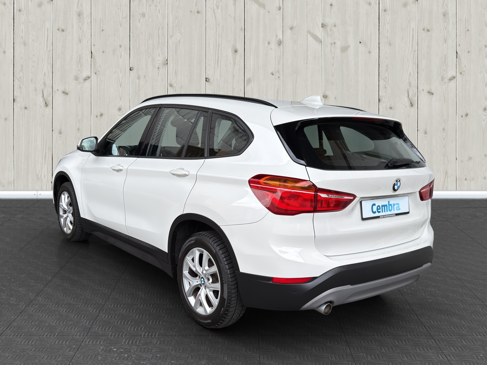 BMW X1 xDrive 18d Steptronic-image-4