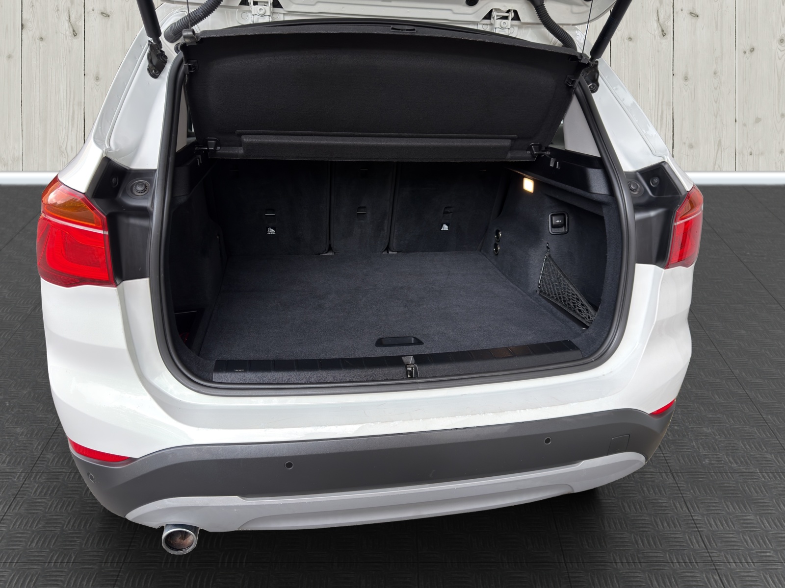 BMW X1 xDrive 18d Steptronic-image-14