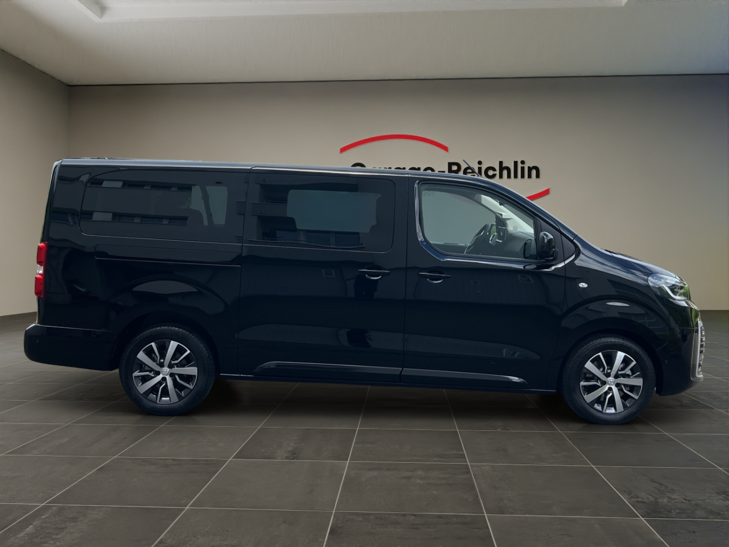 TOYOTA PROACE Verso L2 2.2 D Trend-image-5
