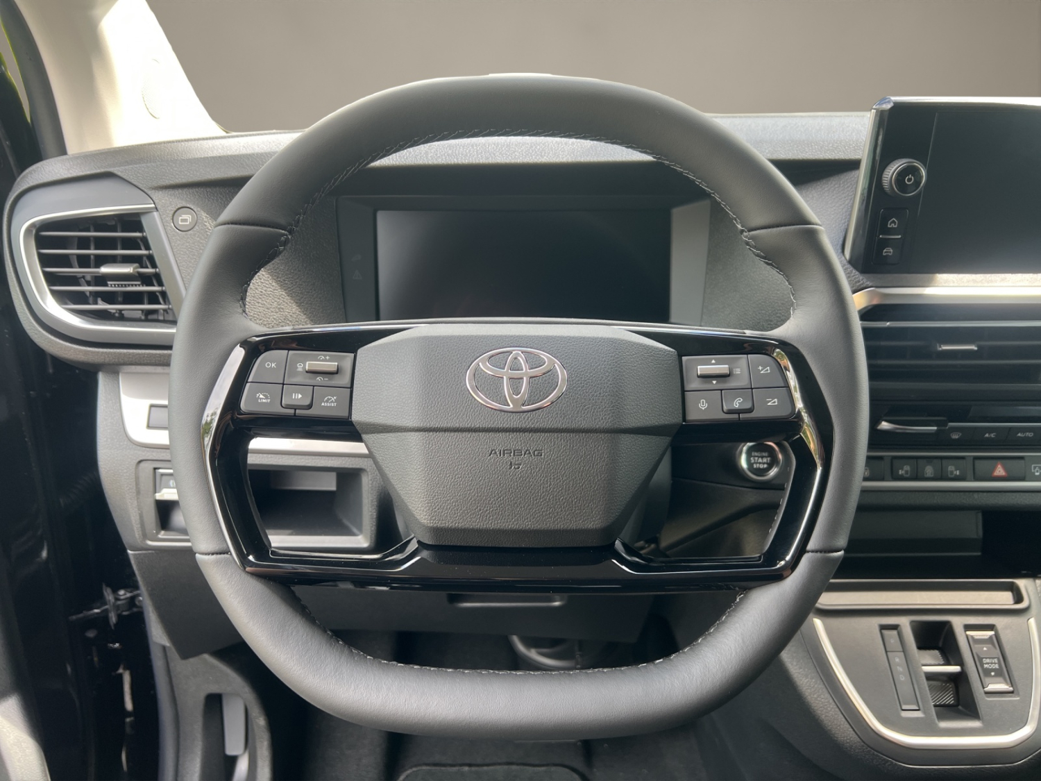 TOYOTA PROACE Verso L2 2.2 D Trend-image-11