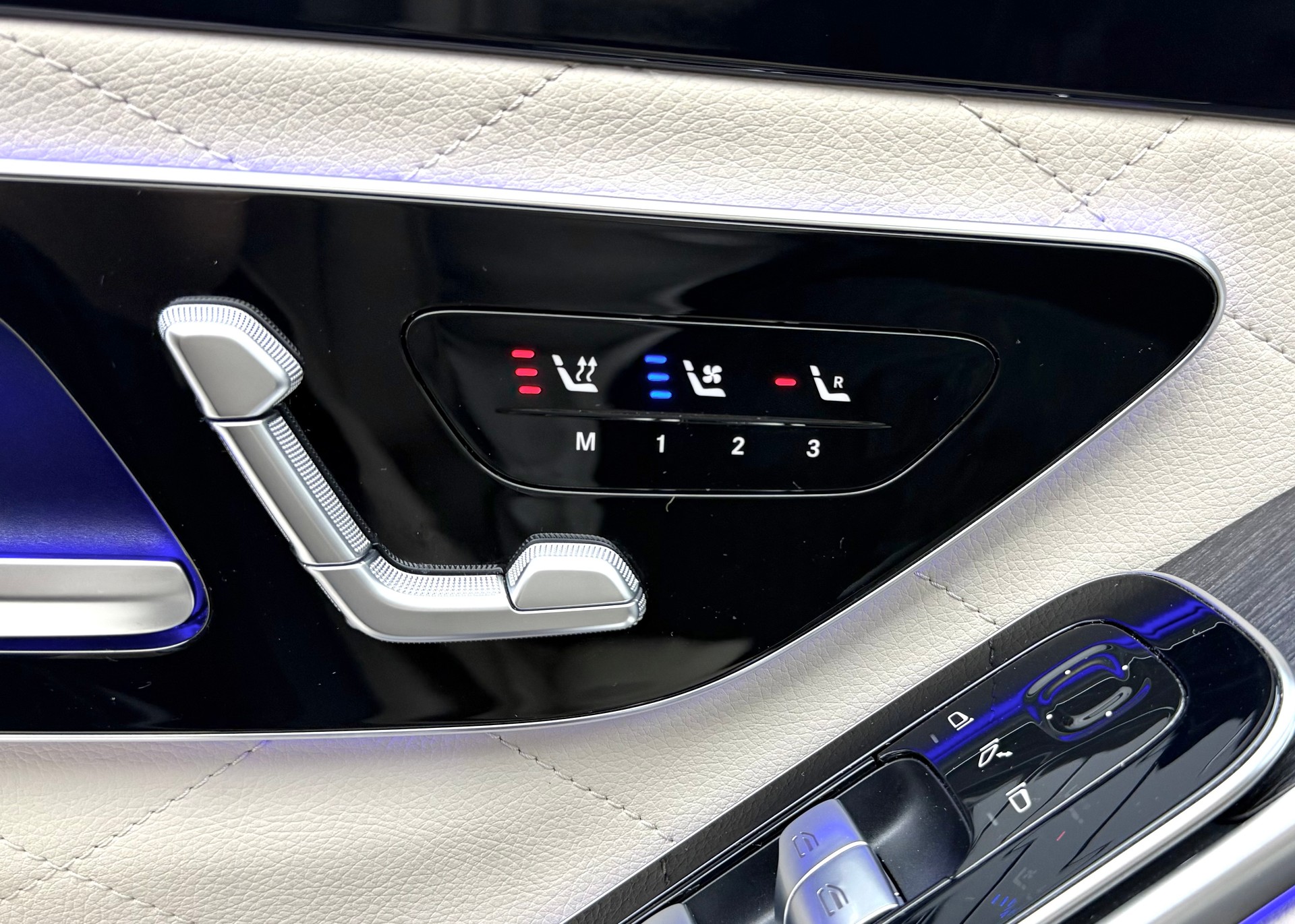 MERCEDES-BENZ S 400 d 4Matic AMG Line 9G-Tronic CH-Fahrzeug-image-14