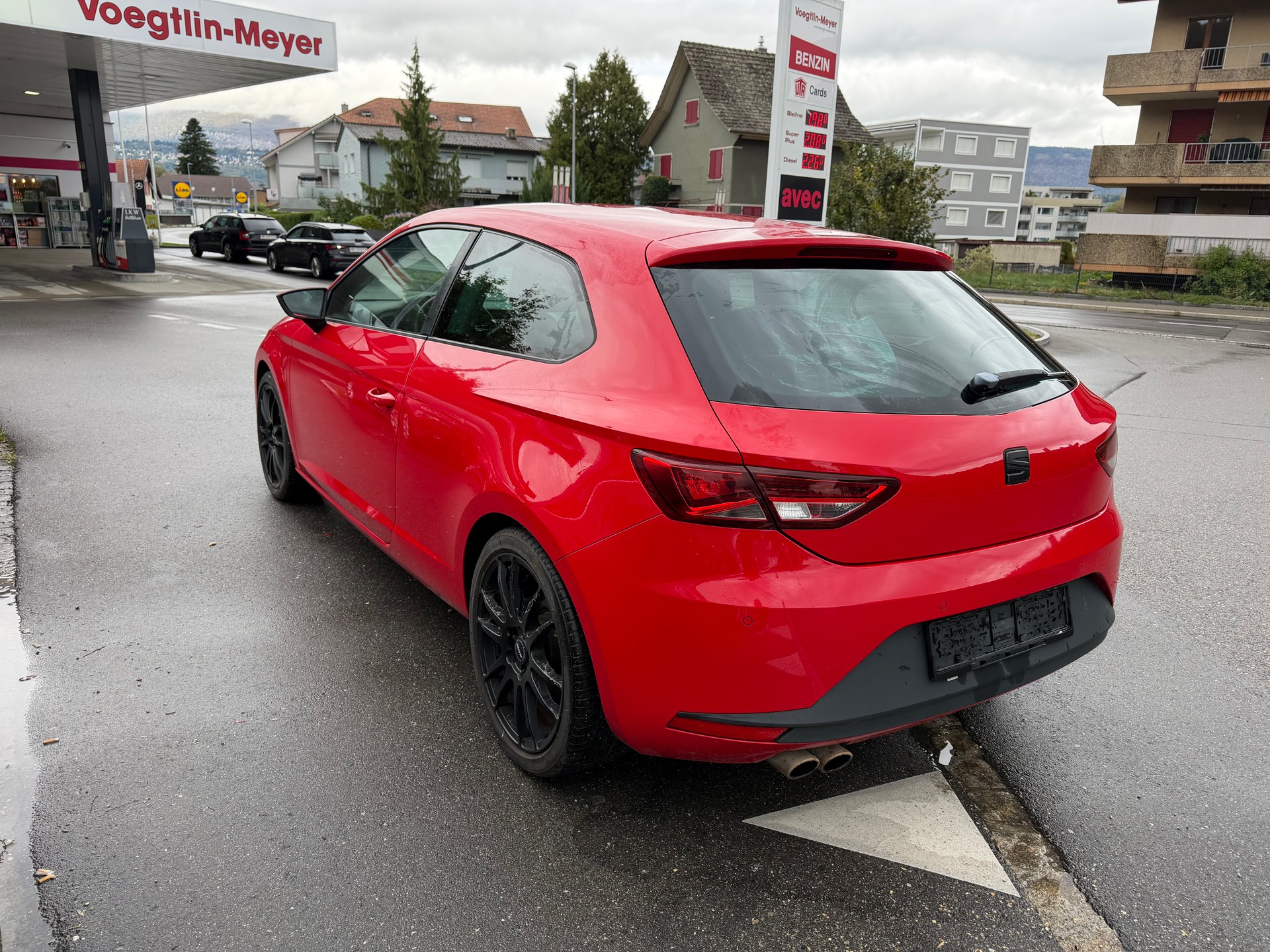 SEAT Leon SC 1.8 TSI FR DSG frisch ab Mfk-showroom-element-2