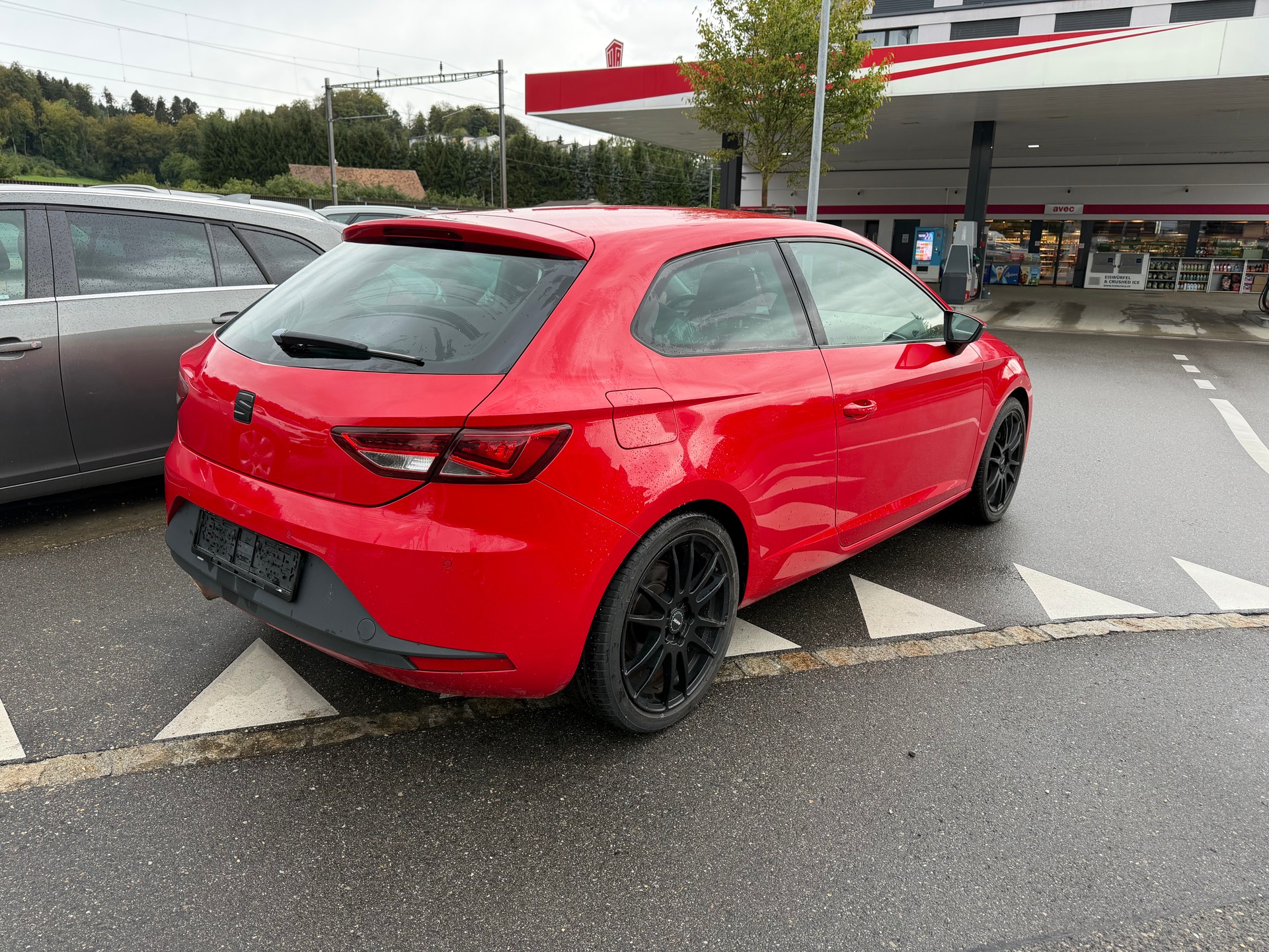 SEAT Leon SC 1.8 TSI FR DSG frisch ab Mfk-showroom-element-3