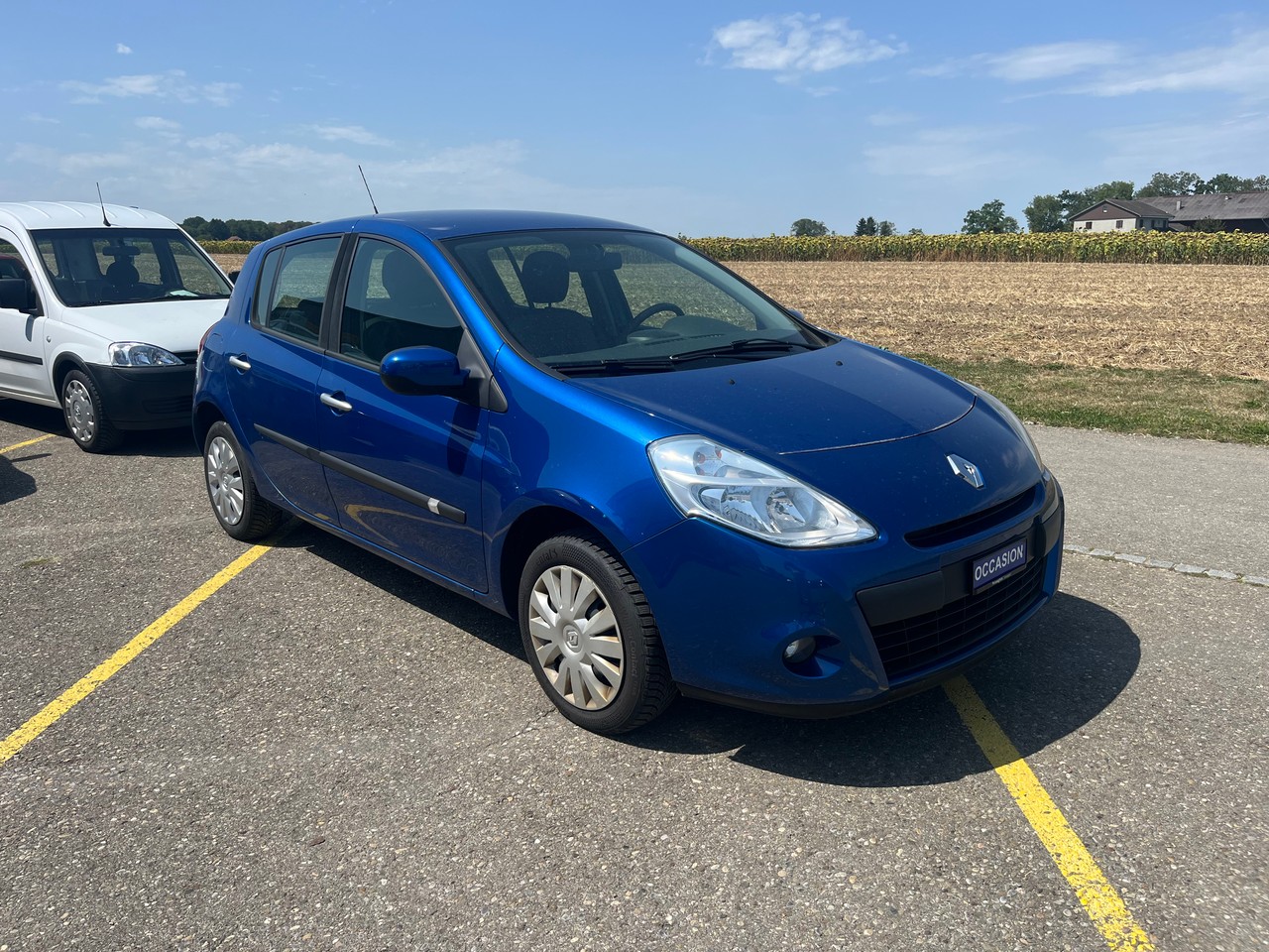 RENAULT Clio 1.2 16V Expression-image-1