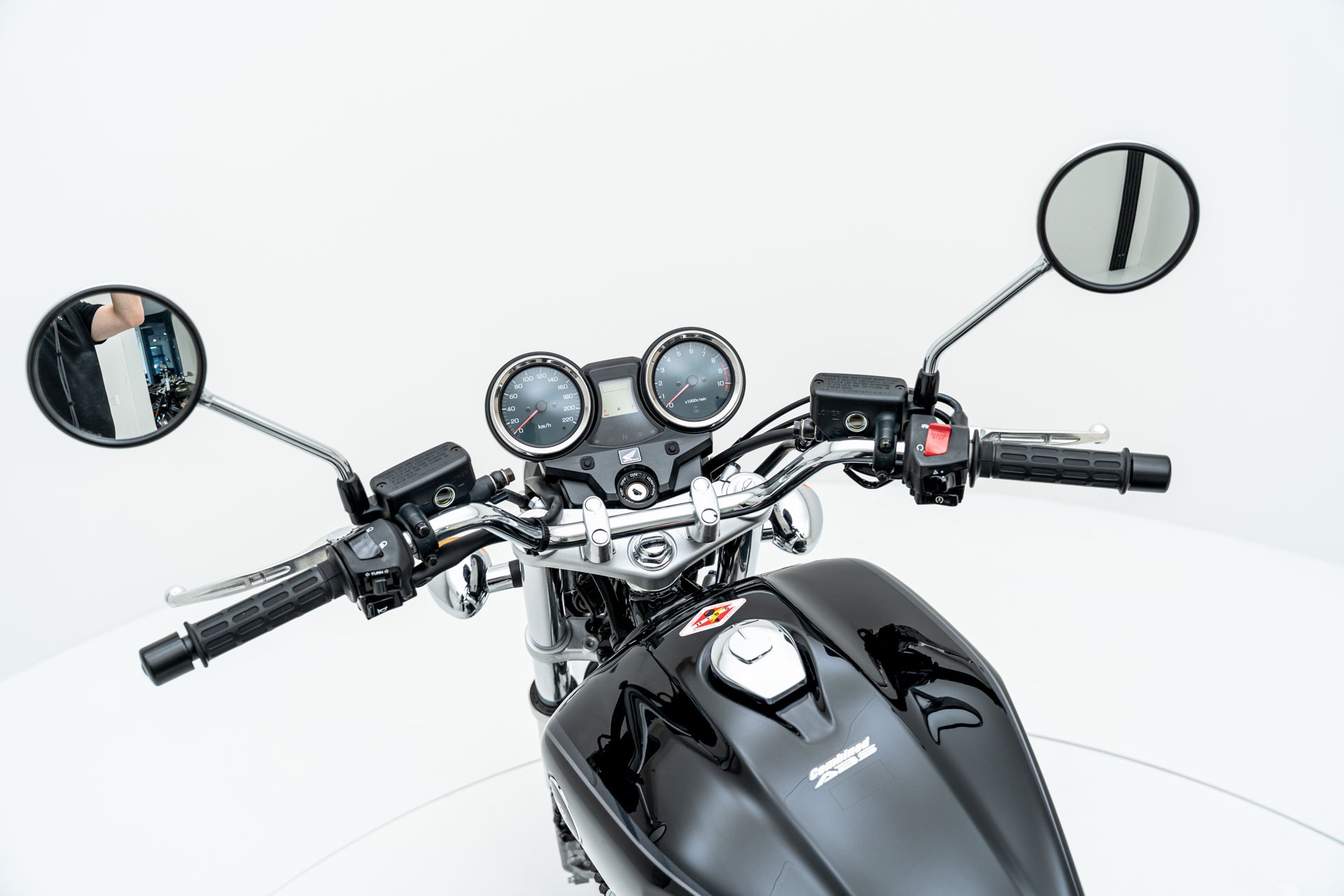 HONDA CB 1100 A ABS-image-7