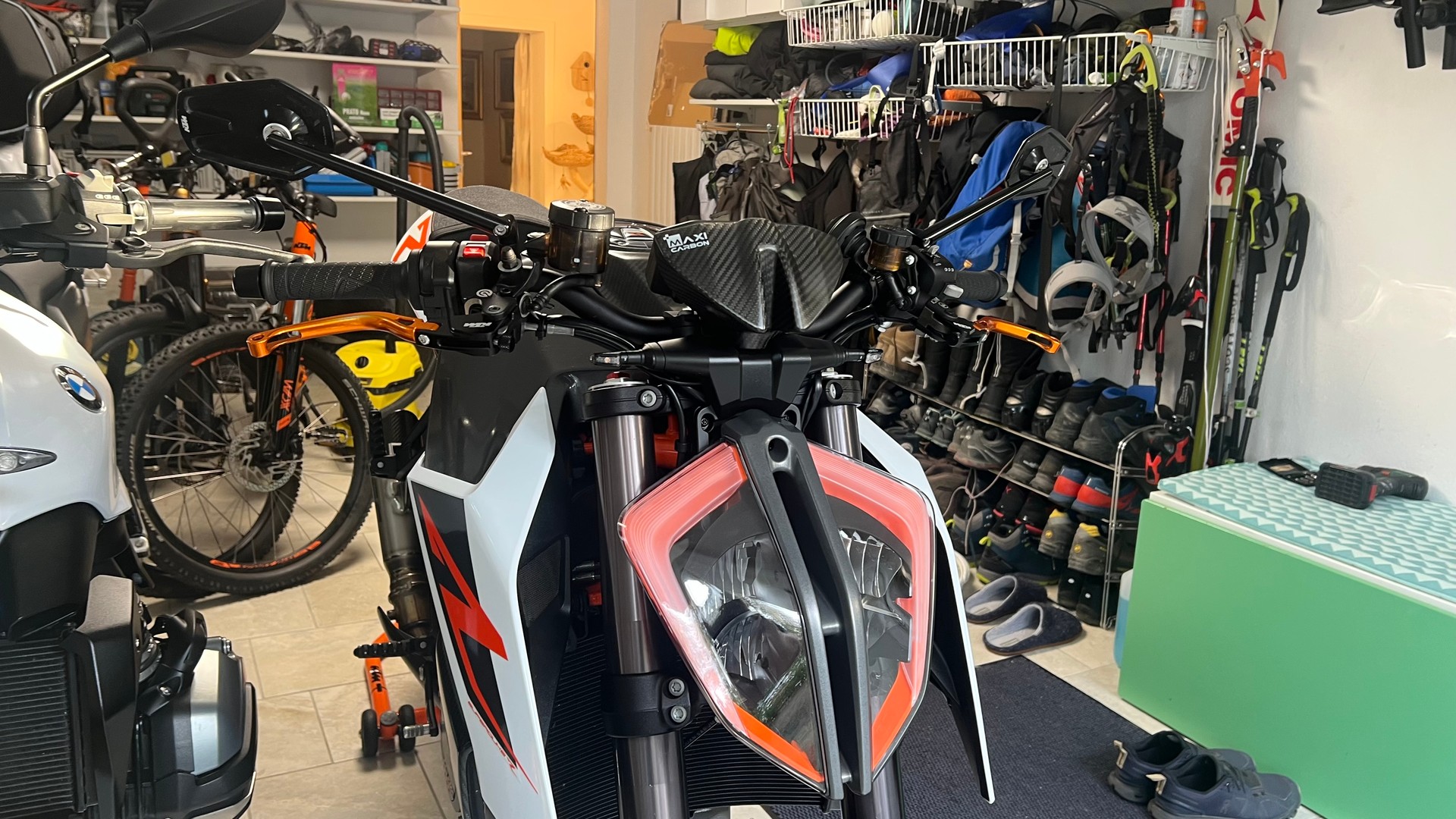 KTM 1290 Super Duke R-image-6