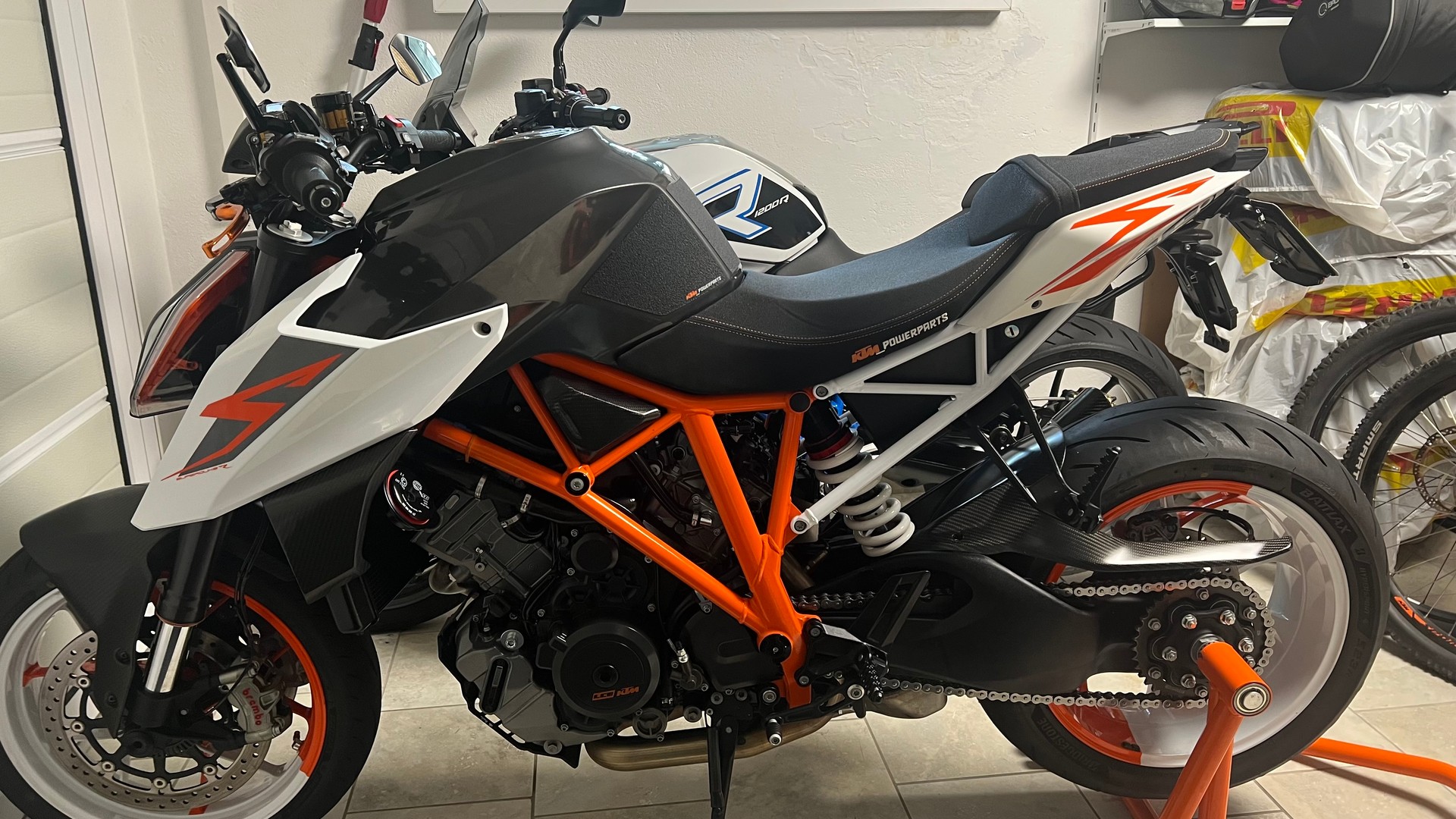 KTM 1290 Super Duke R-image-5