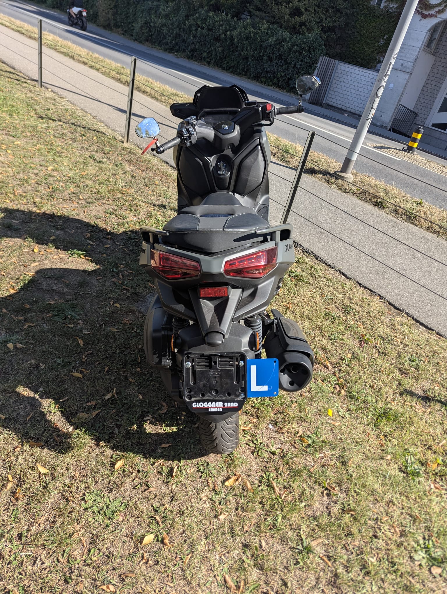 YAMAHA X-Max 300-image-4