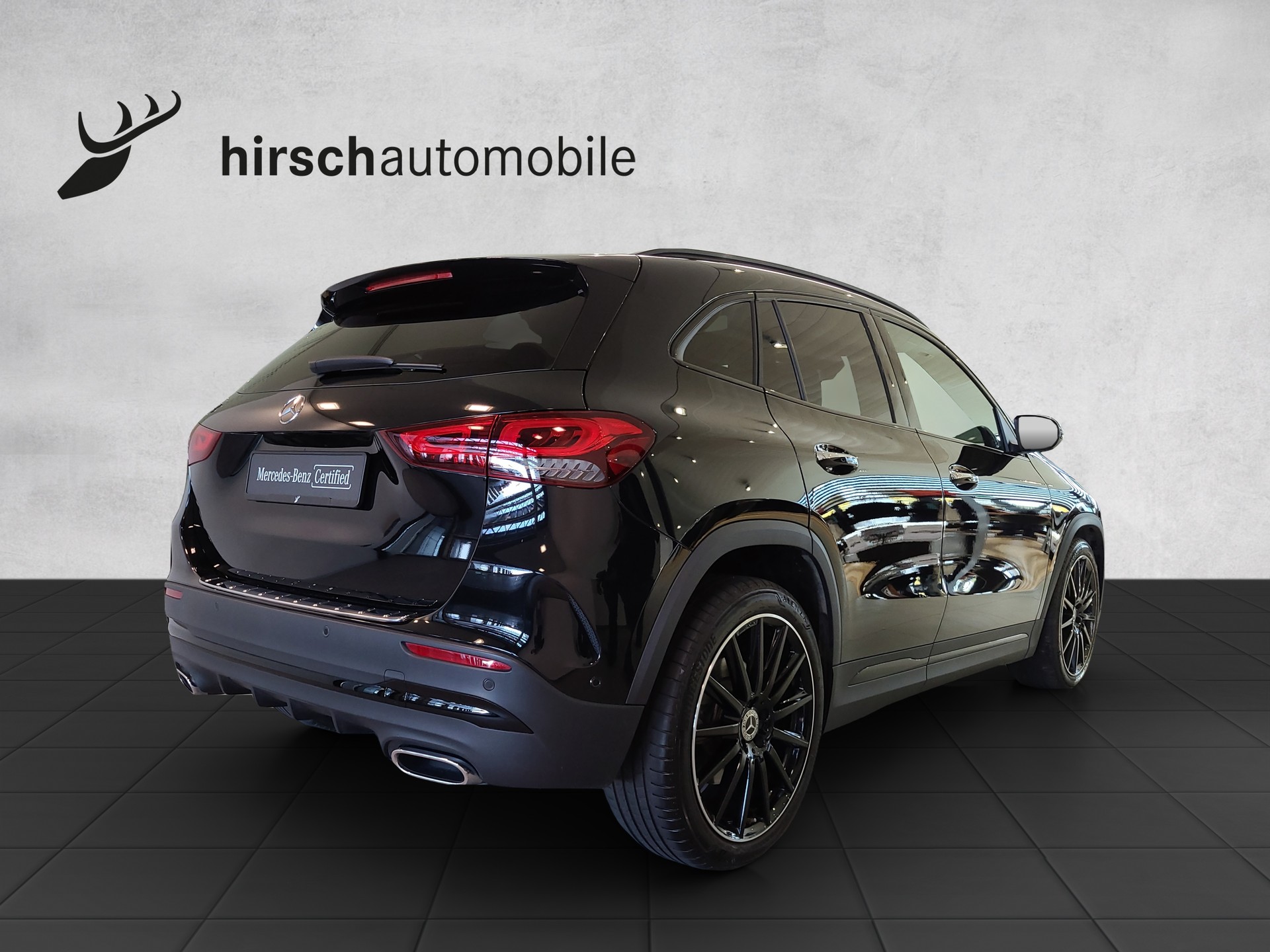 MERCEDES-BENZ GLA 250 4M AMG H247-showroom-element-3
