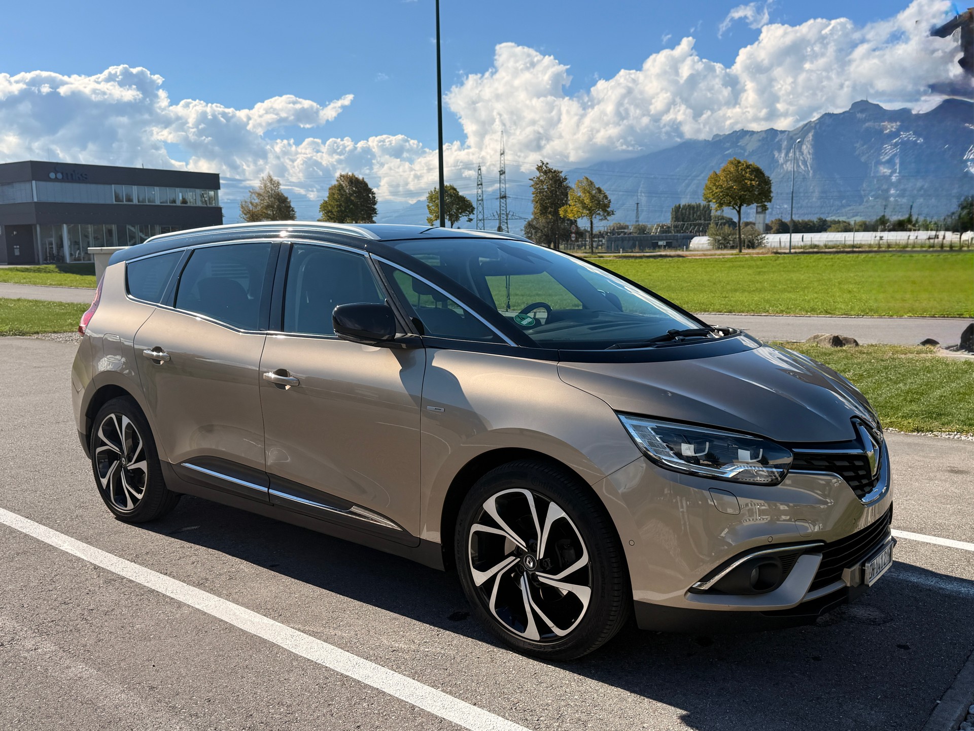 RENAULT 1.6 dCi 160 Bose EDC Top Ausstattung