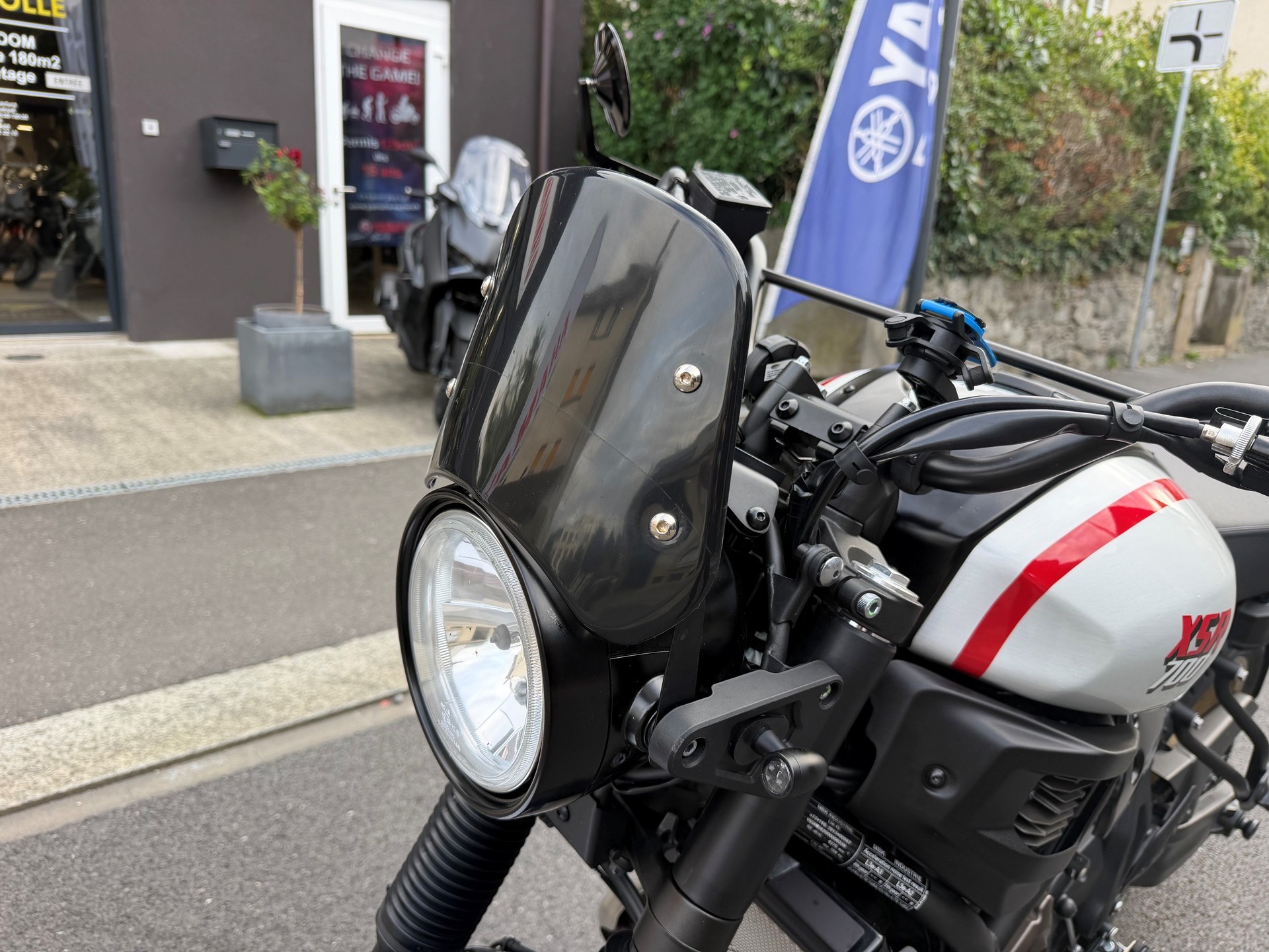 YAMAHA XSR 700 XTribute-image-4