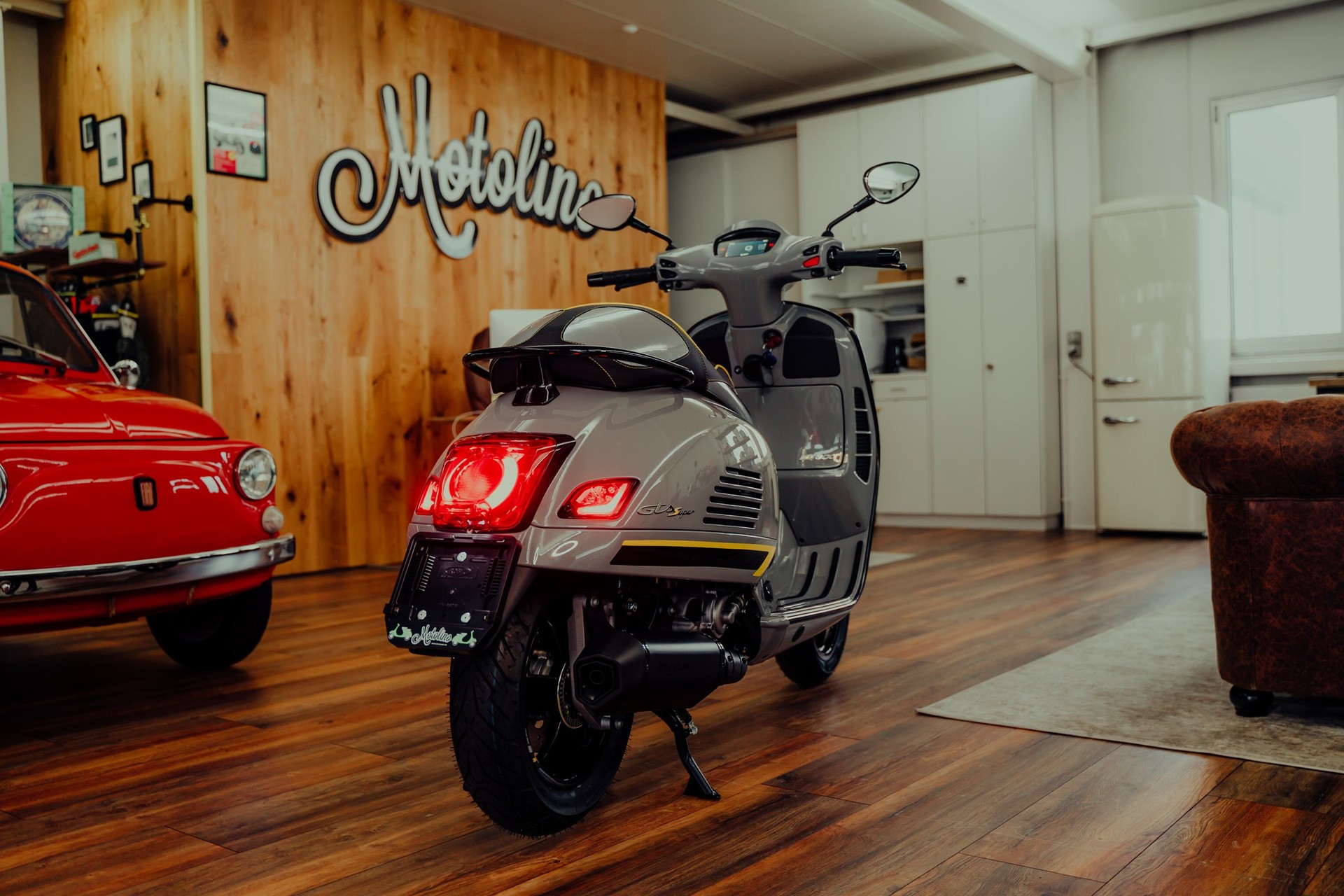 PIAGGIO Vespa GTS 300 HPE Super ABS/ASR-image-4
