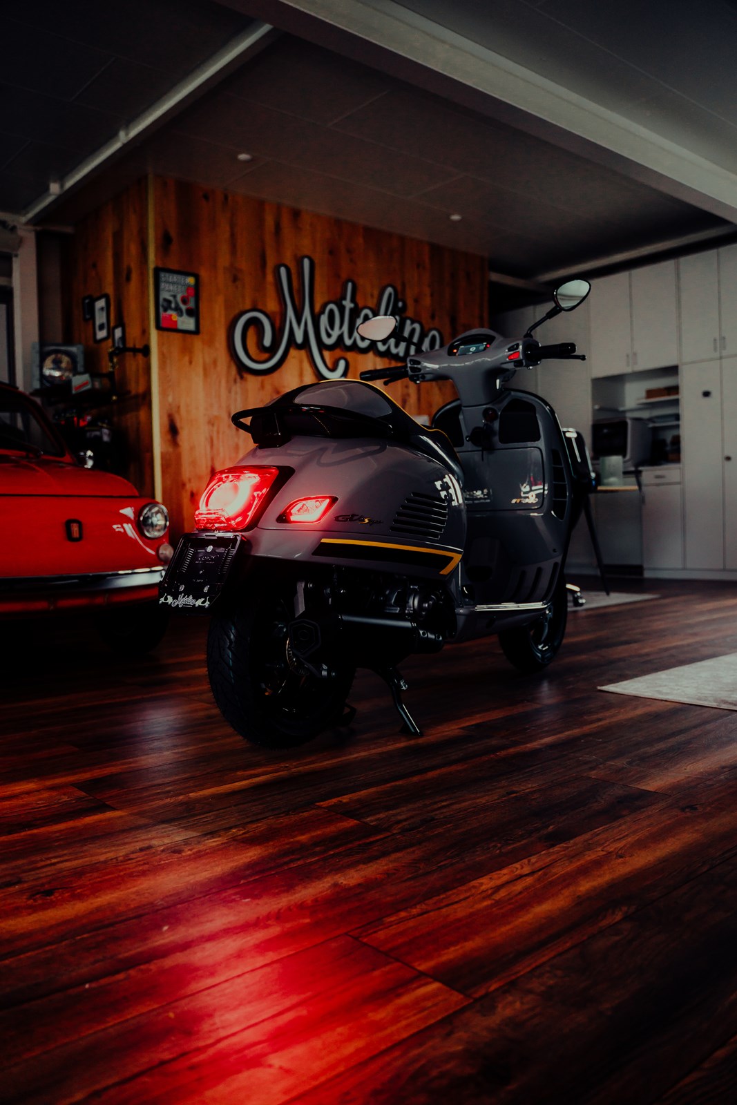 PIAGGIO Vespa GTS 300 HPE Super ABS/ASR-image-5