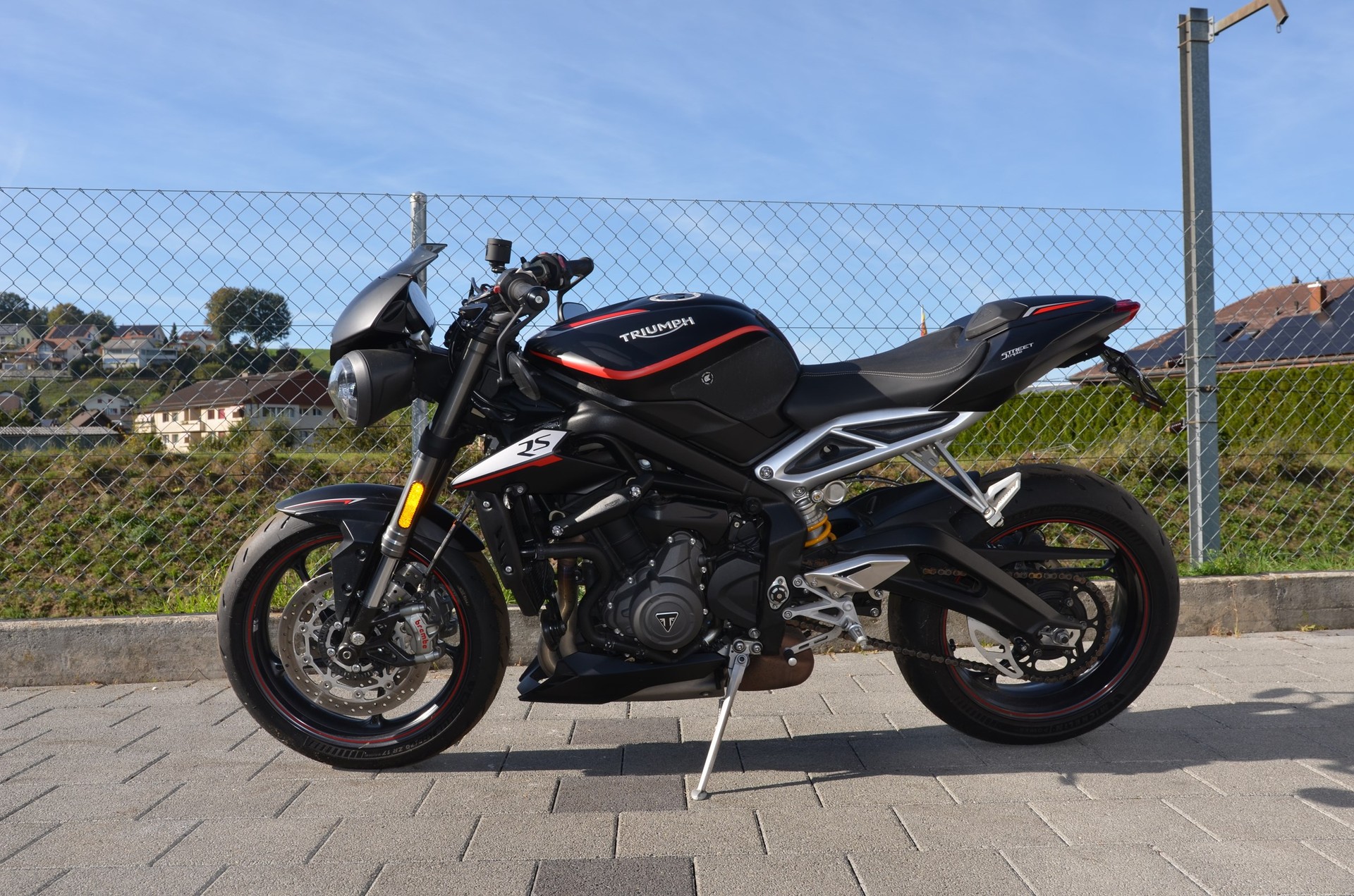 TRIUMPH Street Triple RS 765 ABS-image-2