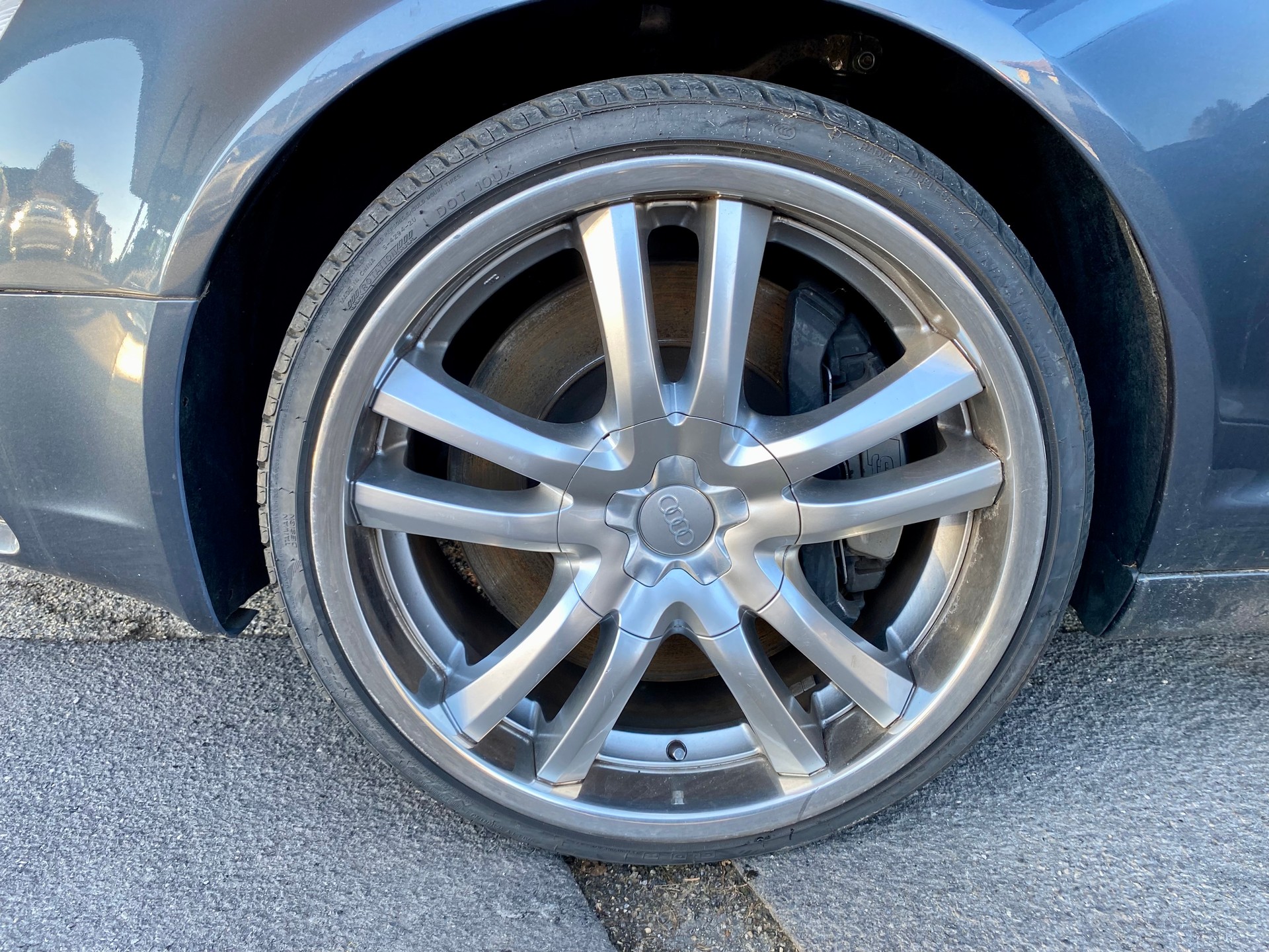 AUDI S6 Avant 5.2 V10 quattro tiptronic-image-5