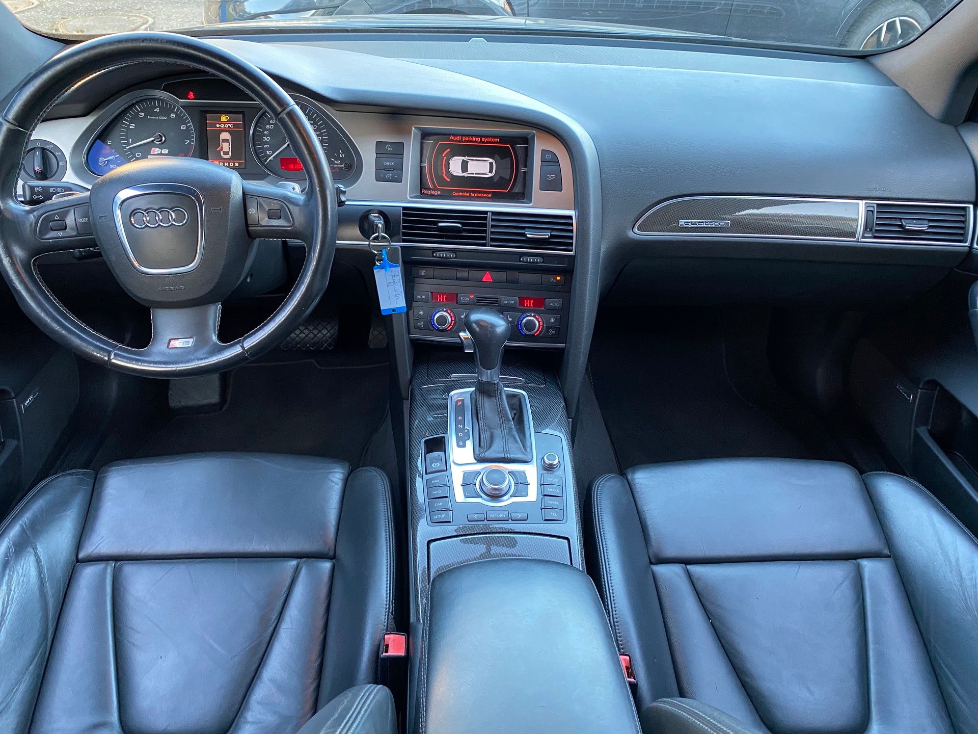 AUDI S6 Avant 5.2 V10 quattro tiptronic-image-9