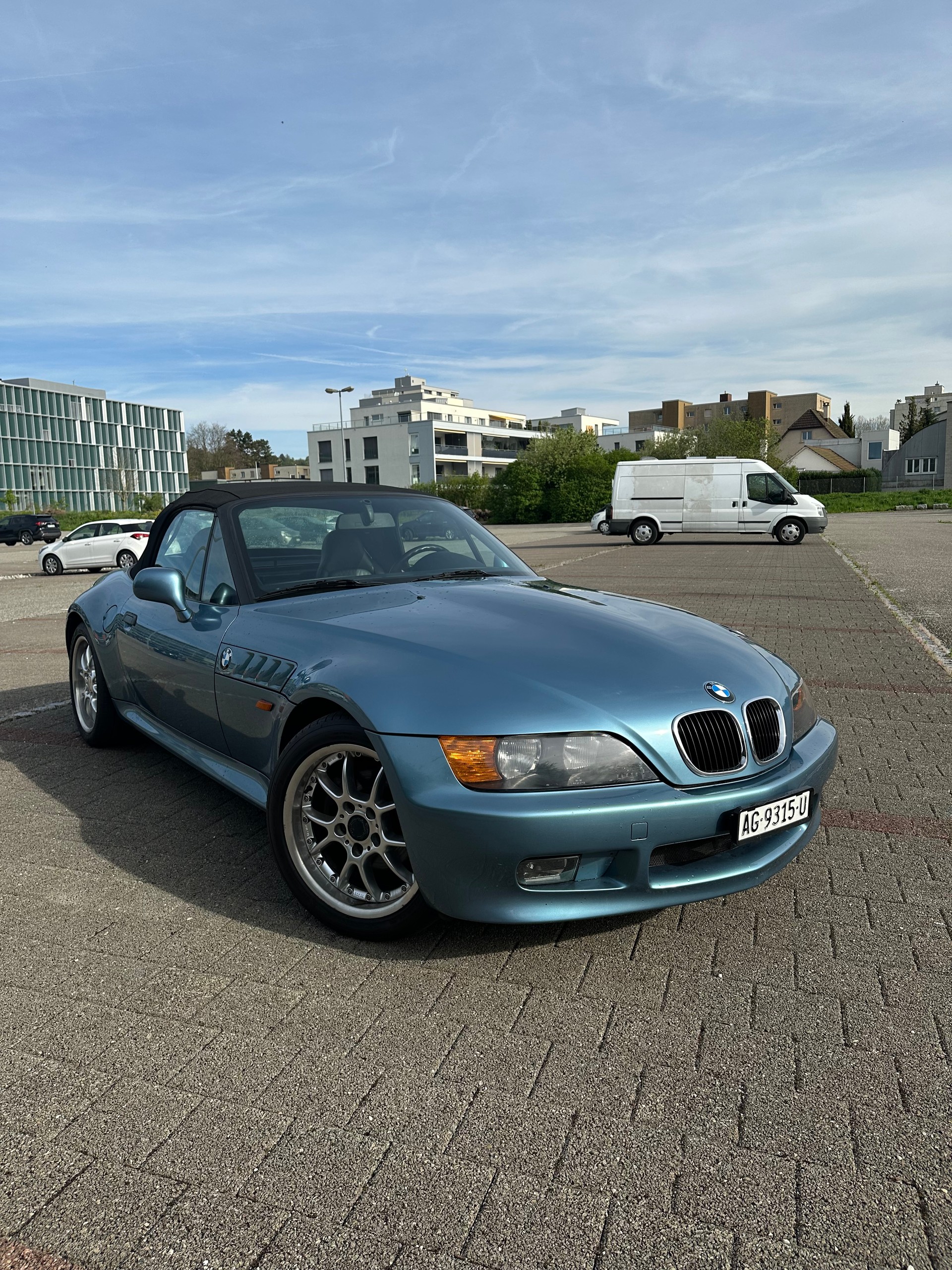 BMW Z3 2.8i Roadster-image-10