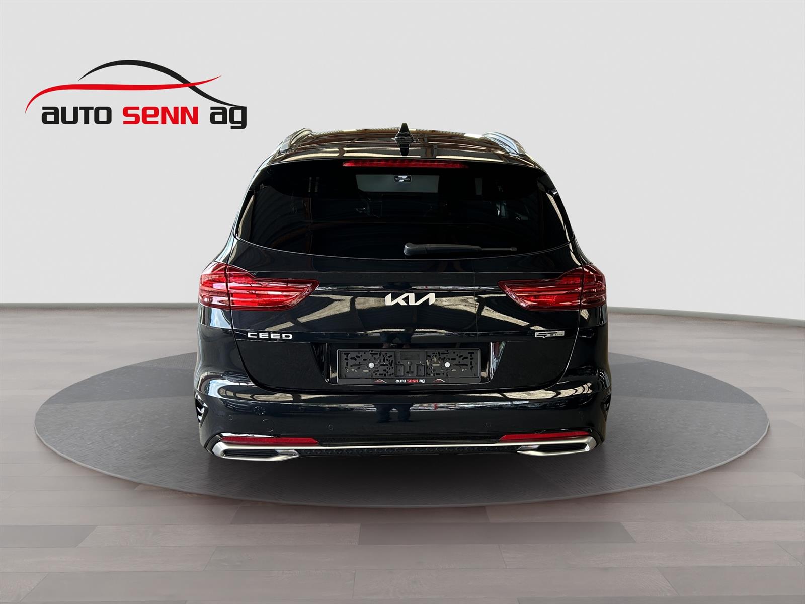 KIA Ceed SW 1.5 T-GDi MHEV GT-Line-showroom-element-3